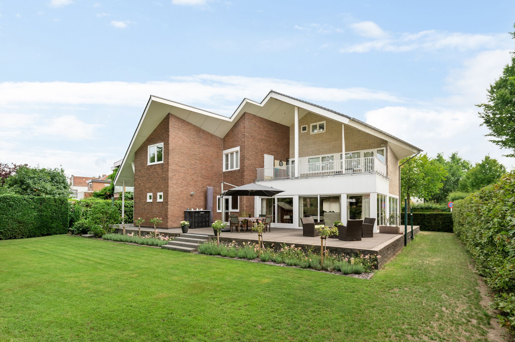 Woning in het hart van Mariaburg foto {{pictureIndex}}