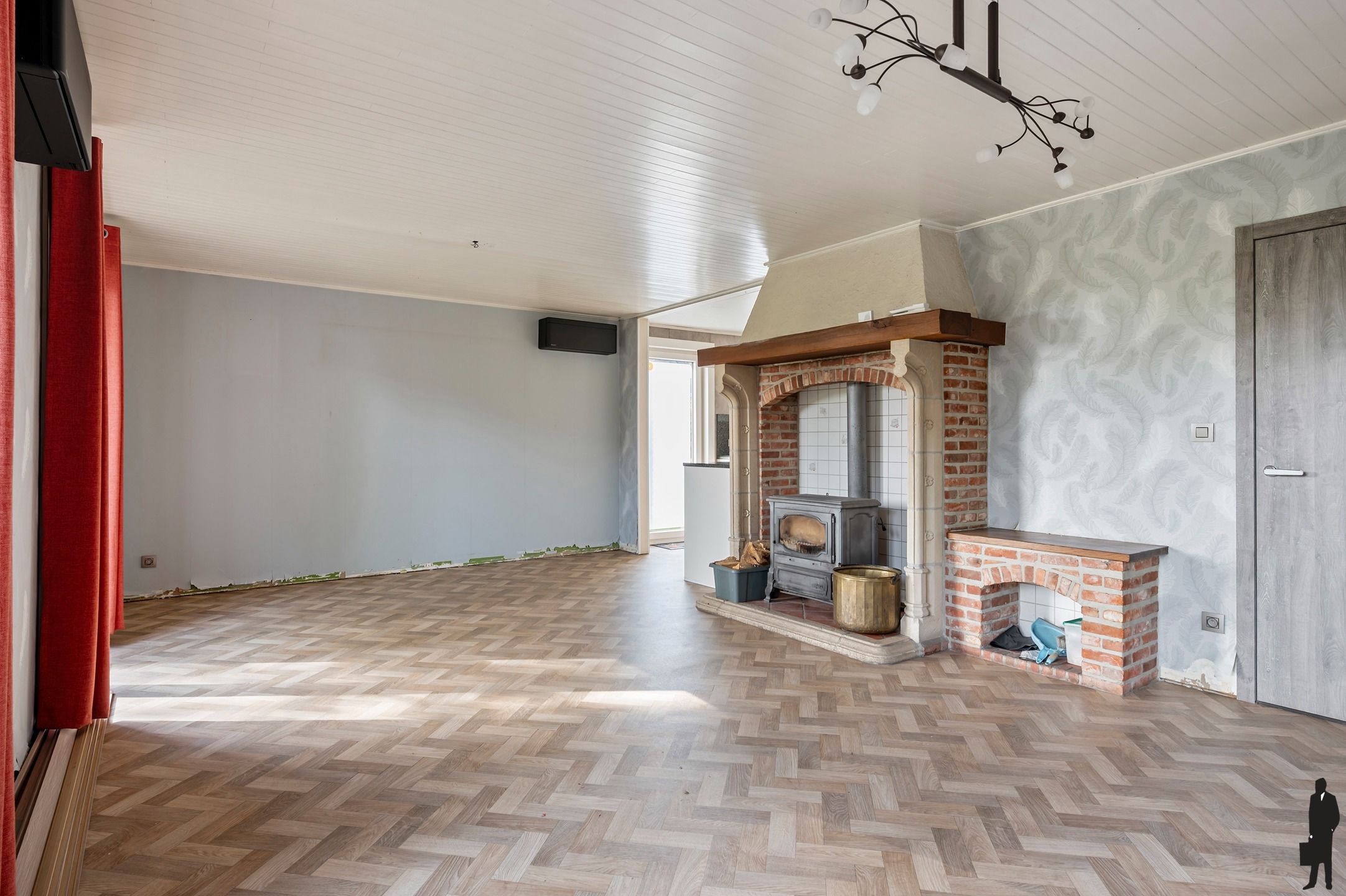 Volledig gerenoveerde woning met 4 slaapkamers  foto 5