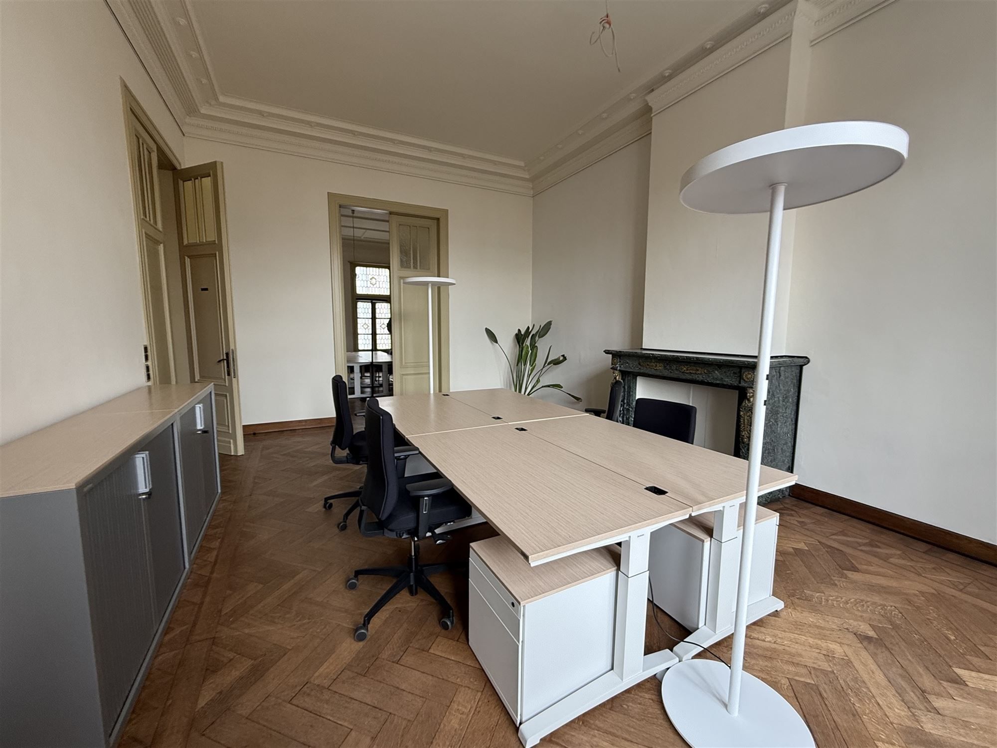 Ruim kantoor met keuken in centrum Antwerpen foto 4