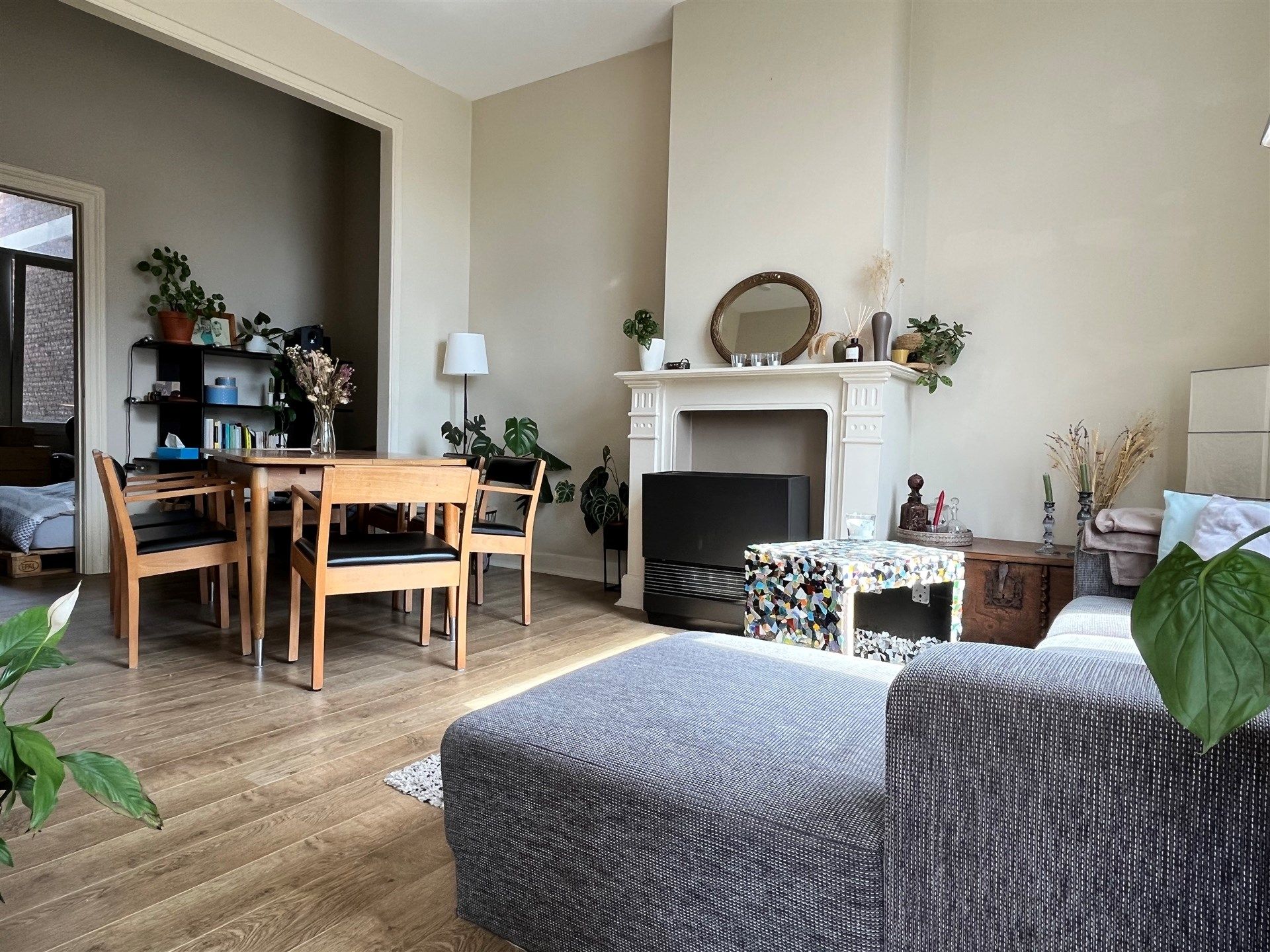Rustig gelegen 1 slaapkamer appartement in residentiële wijk! foto {{pictureIndex}}