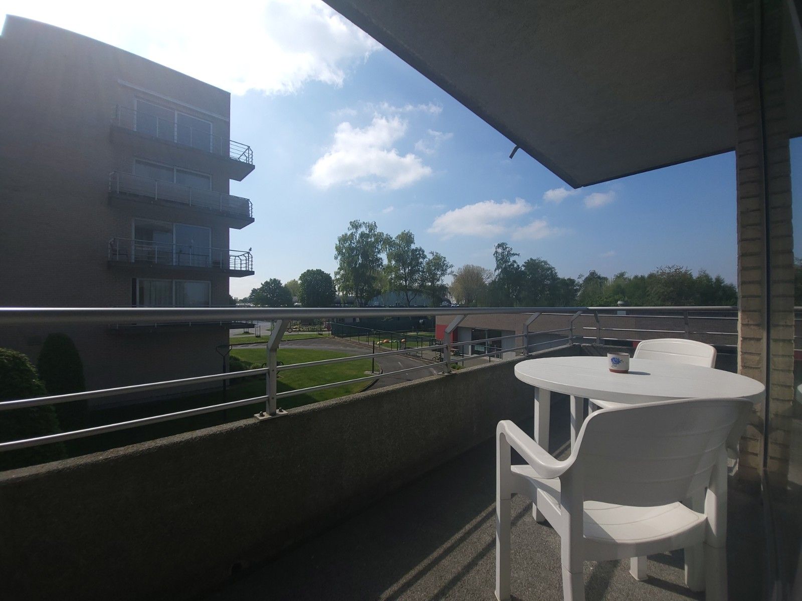 Lichtrijk 1-slaapkamerappartement foto 14