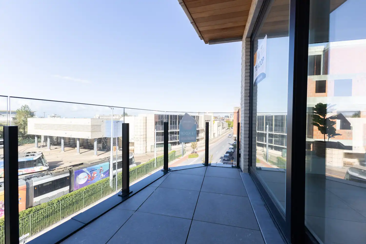 Stijlvol duplex appartement met 2 slaapkamers foto 14