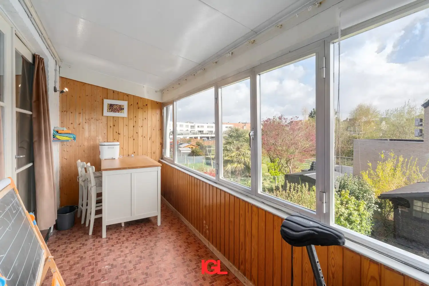 3 gevel woning met 2 slaapkamers, garage en tuin! foto 12