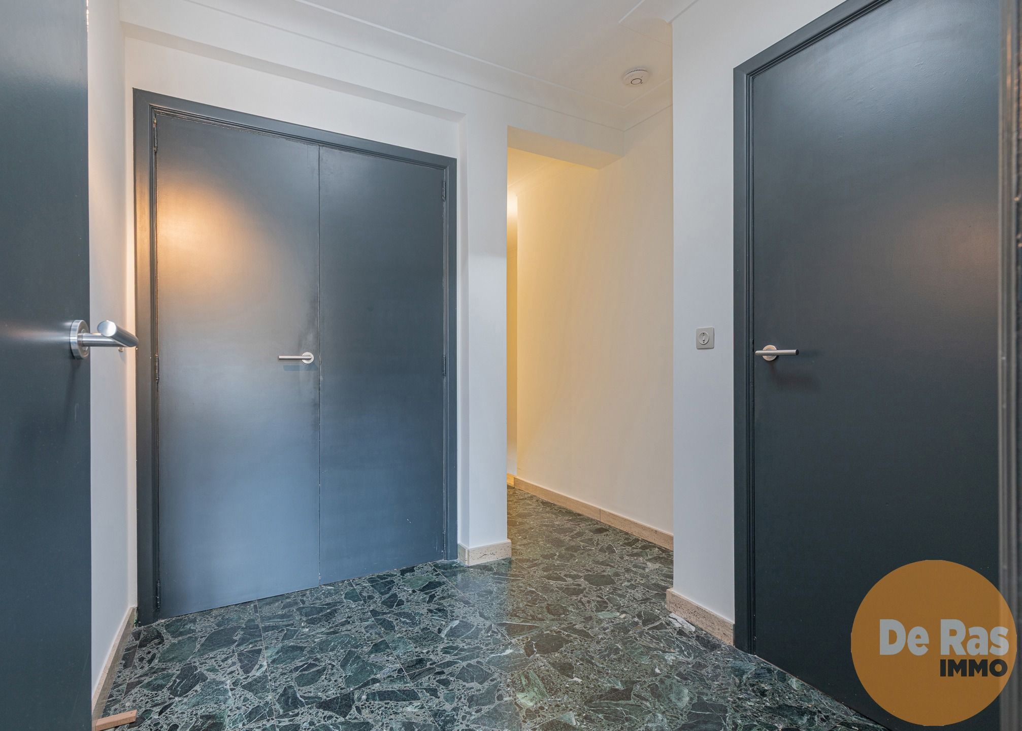 KERKSKEN - Grote woning met appartement en atelier foto 10