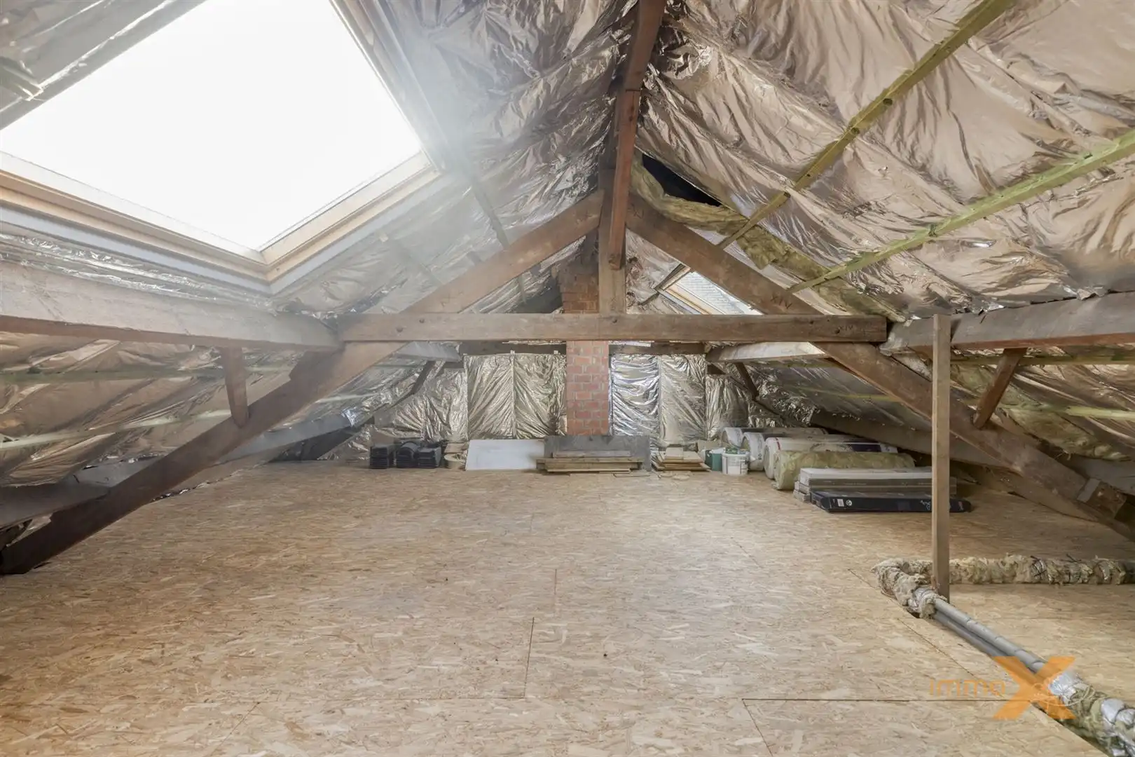 CHARMANTE GEZINSWONING MET AUTHENTIEKE GEVEL foto 23