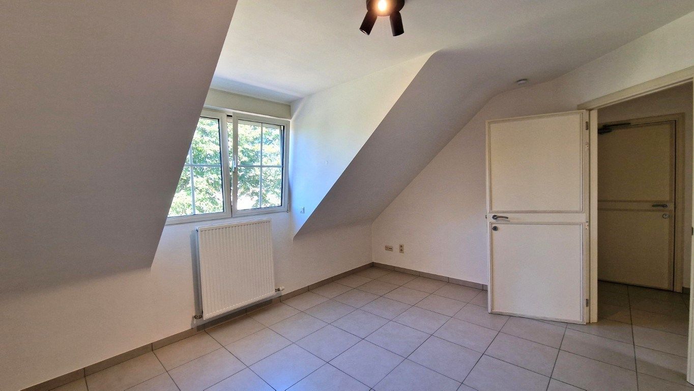Recent instapklaar duplex-app met lift foto 11