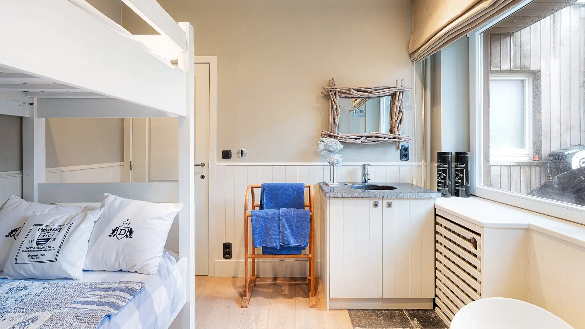 Ruim appartement met 3 slpks. en riant terras vlak bij het strand foto 17