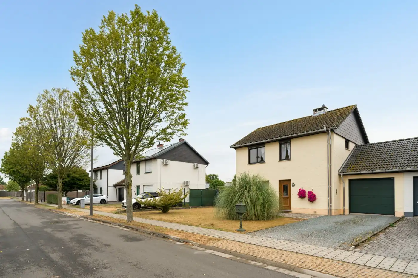 Vrijstaande woning met 3 slpk. tuin en inpandige garage foto 25