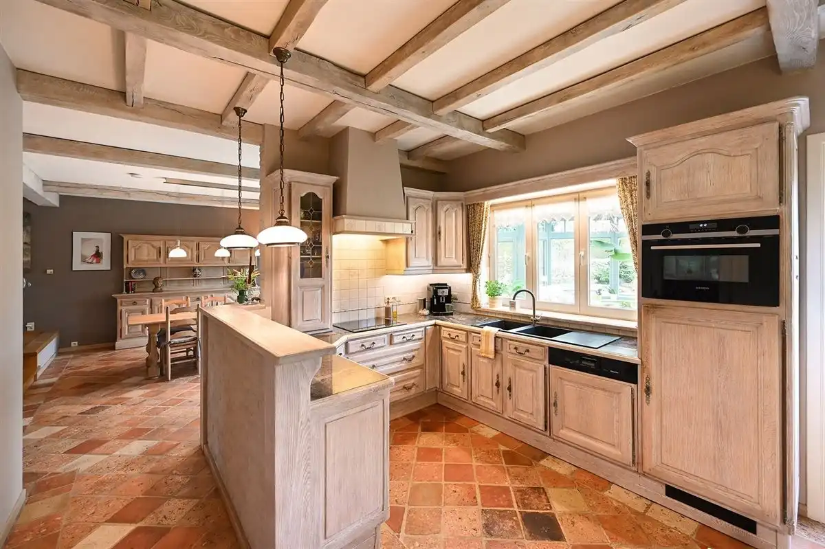 Instapklare villa met zwemvijver foto 6