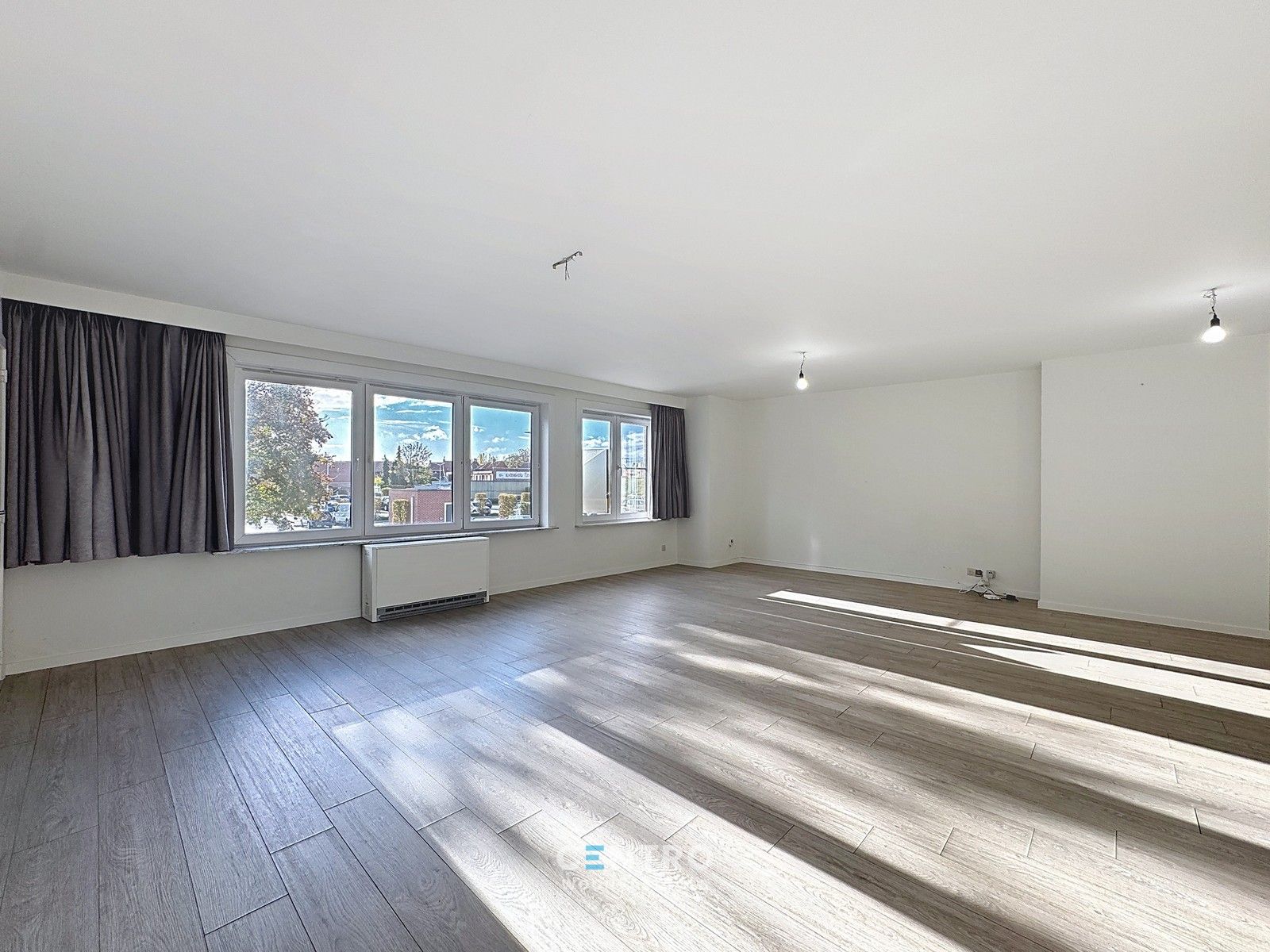 RUIM appartement met 3 slpks, garage én terras! foto 2