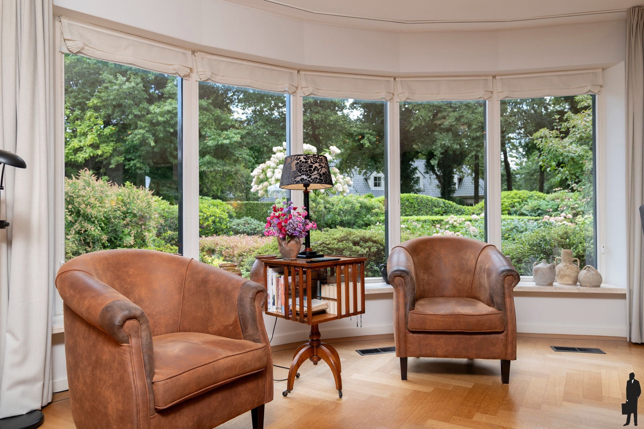 Uitstekende villa op zuidwesten in residentiele verkaveling foto 4