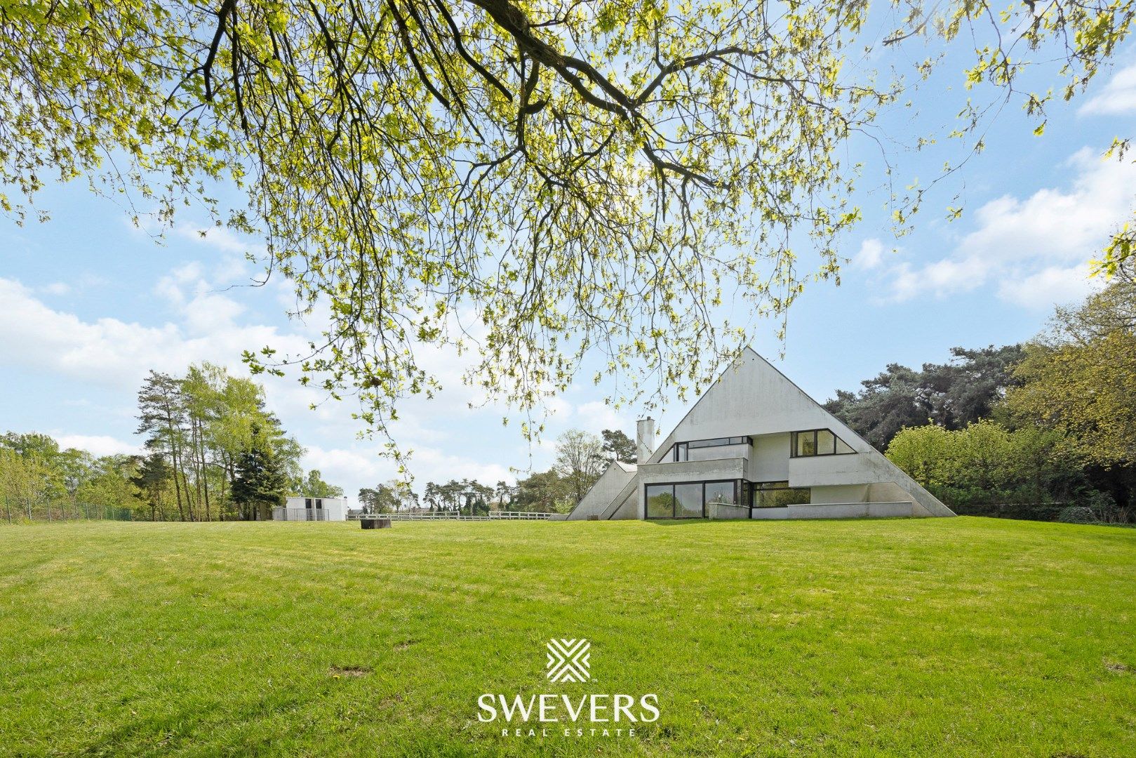 Exclusieve villa op magnifiek domein van bijna 3ha te Oudsbergen foto 43