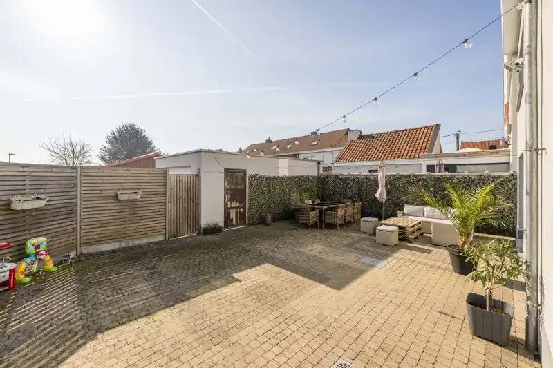 Instapklare gezinswoning, halfopen bebouwing, met 4 slaapkamers én garage TE KOOP in Desselgem! 🏡 foto 18