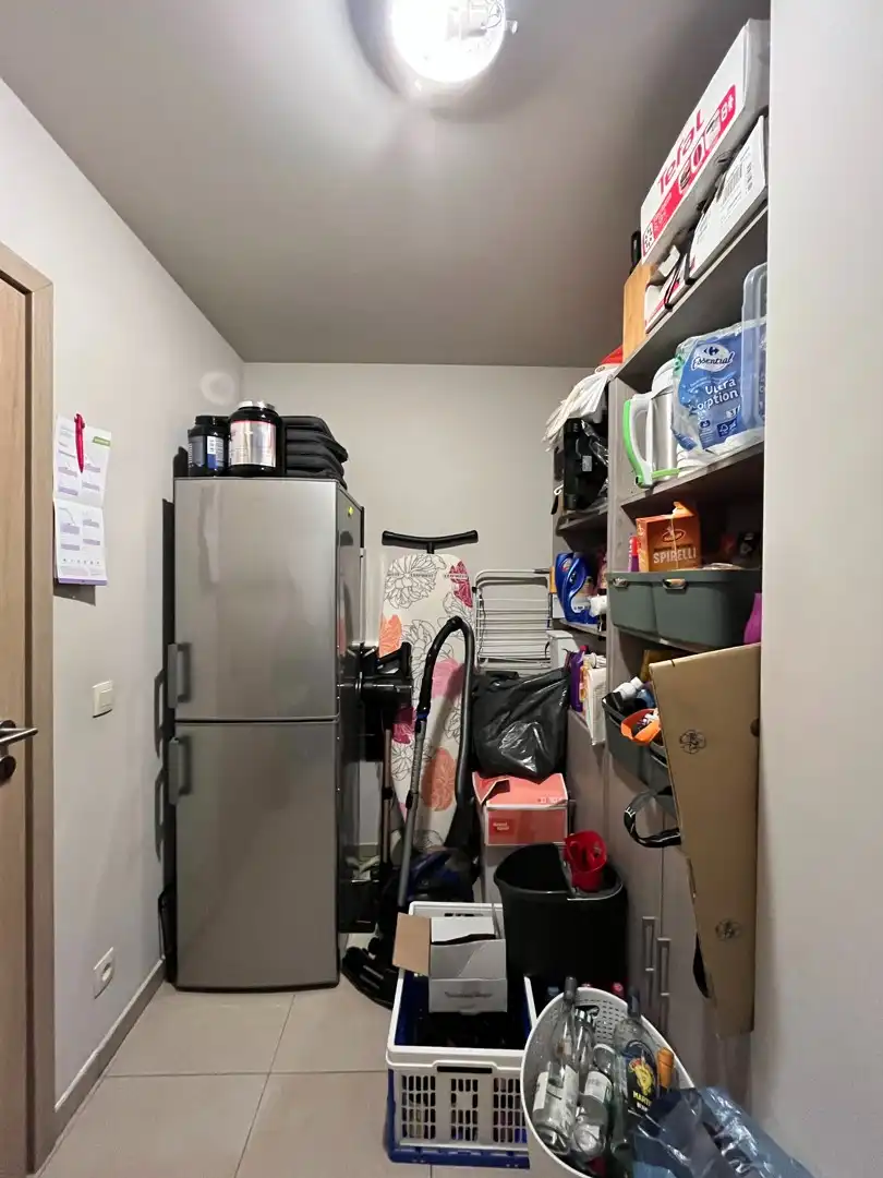 Ruim appartement met 2 slaapkamers en staanplaats te huur! foto 14