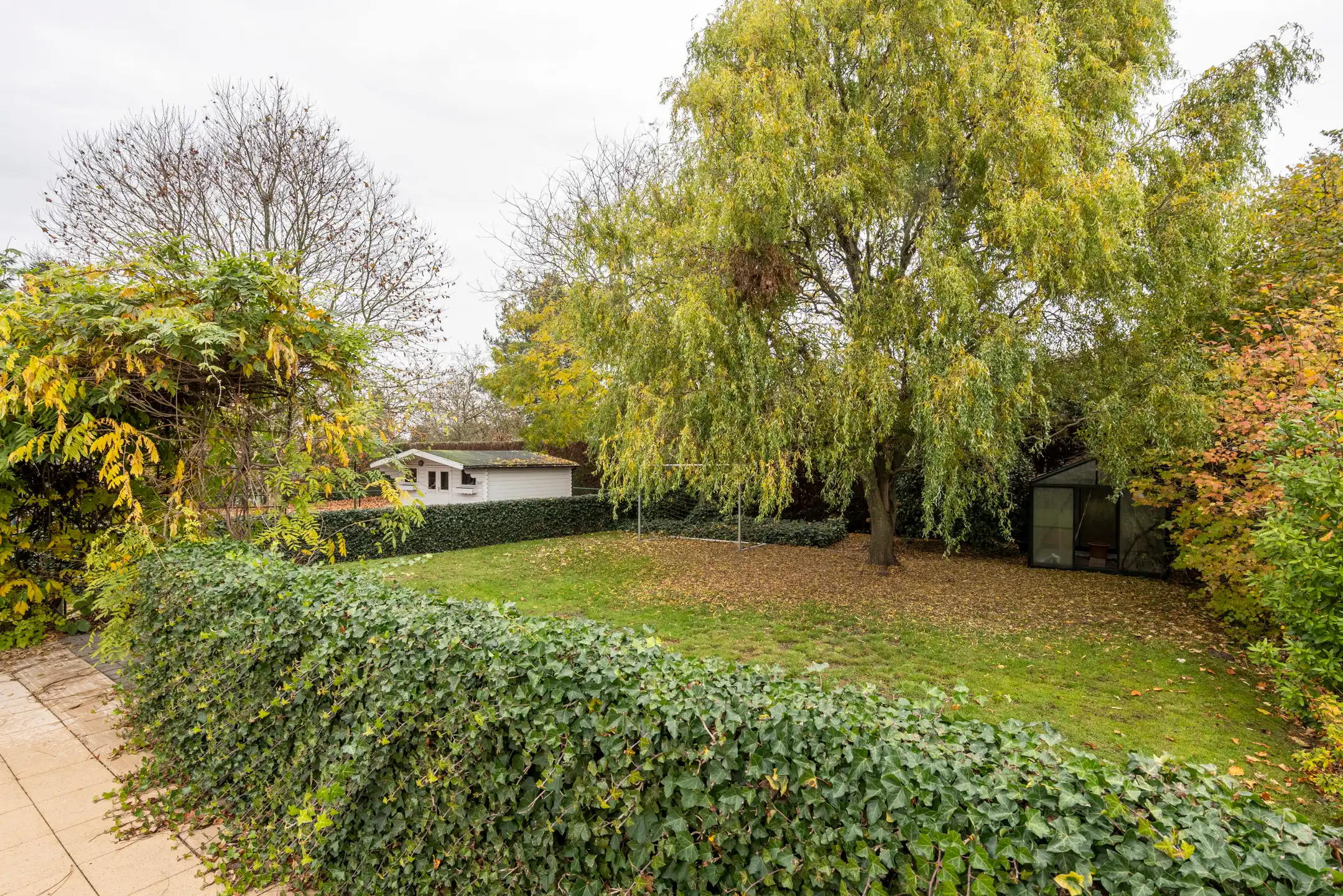 Charmant open bebouwing met panoramisch zicht en grote tuin foto 32
