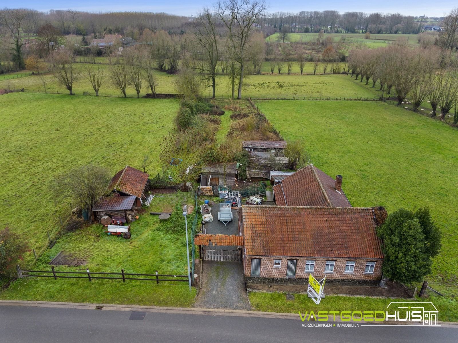 Charmante boerderij-hoeve te koop op een terrein van 22a85ca foto 2