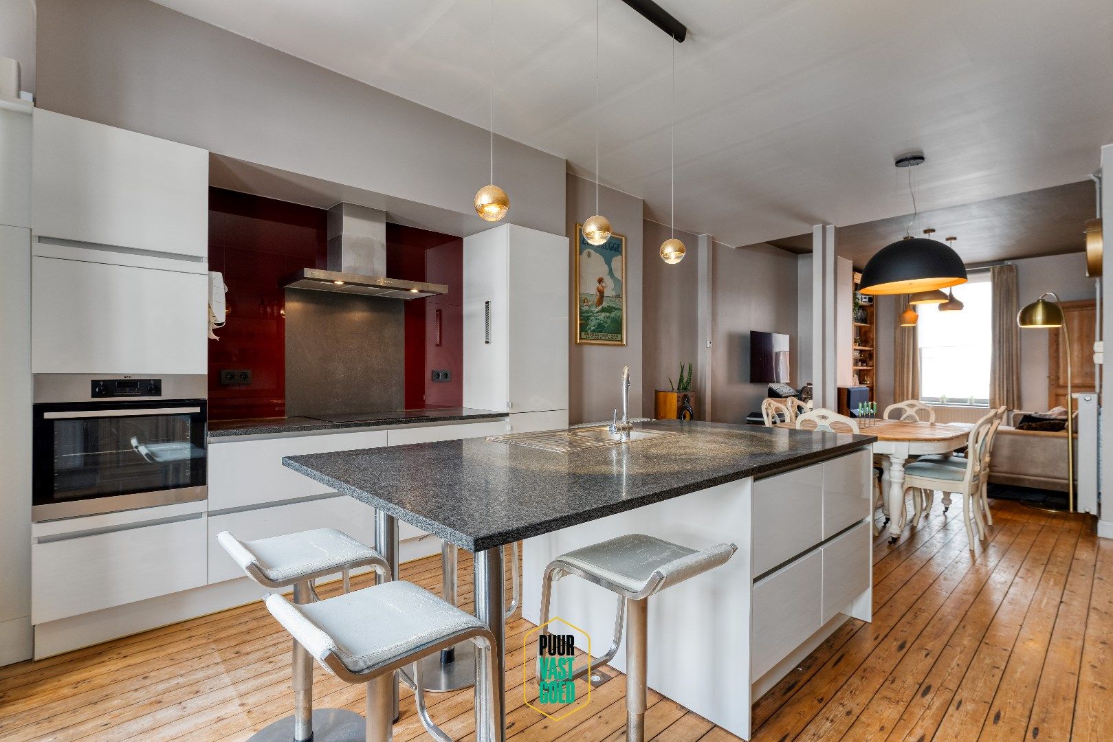 Luxueus wonen, verblijven, genieten en feesten op een steenworp van het strand foto 17