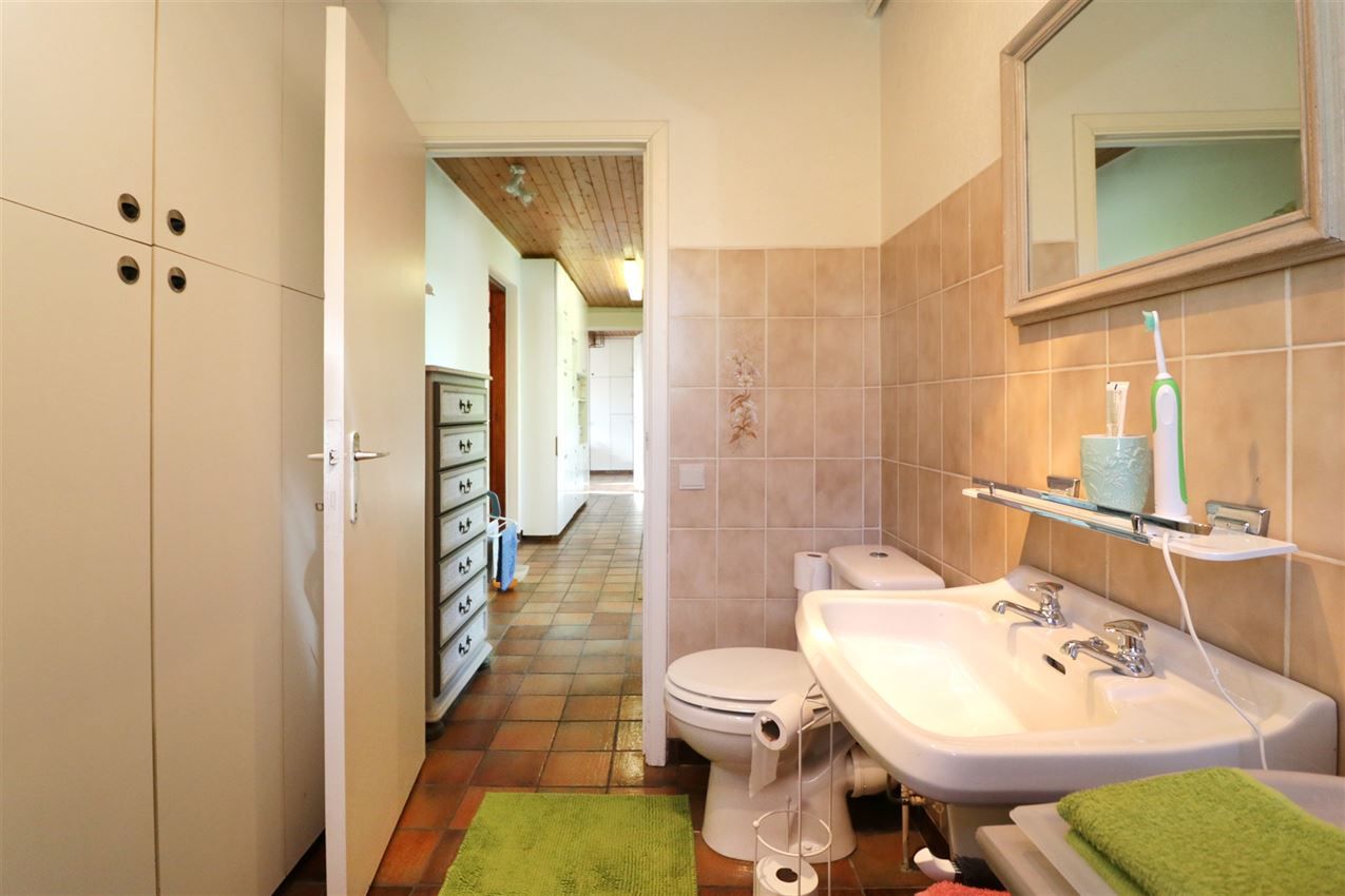 Rustig gelegen woning met 2 slpk, riante tuin en garage foto 13