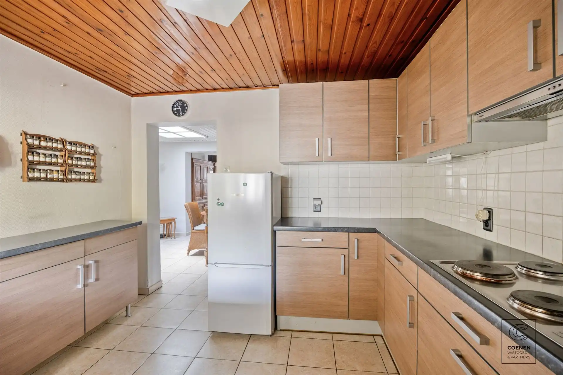 Verrassend ruime woning met bew opp van 162 m² op toplocatie foto 8