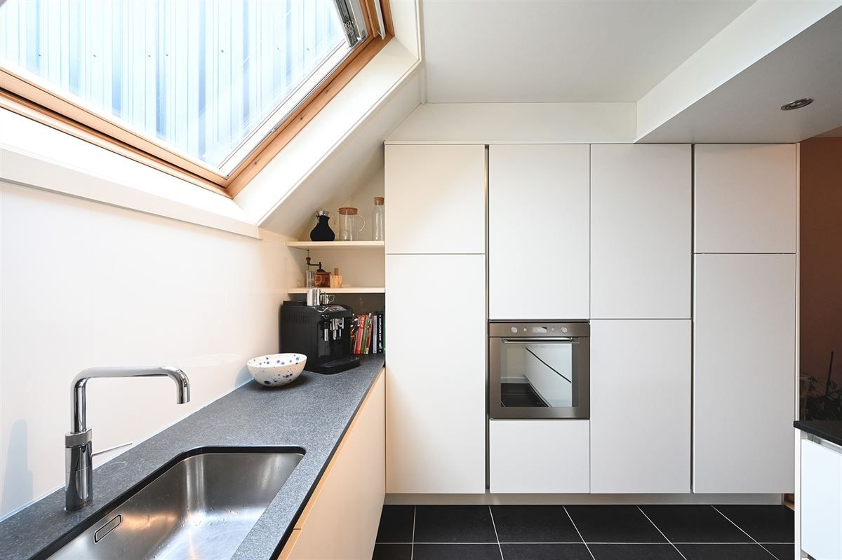 Prachtig duplex-appartement met 2 slaapkamers en garage foto 11