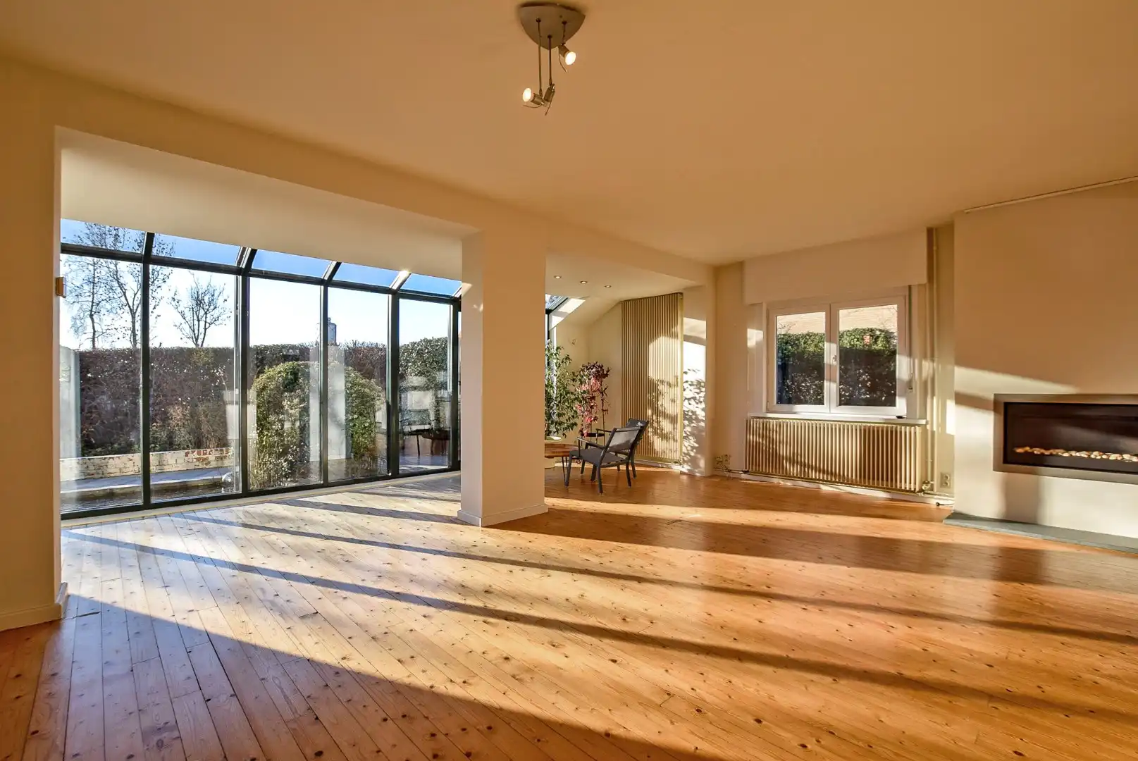 Prachtige open bebouwing met onderhoudsvriendelijke tuin te Oostduinkerke op 642 m².  foto 2