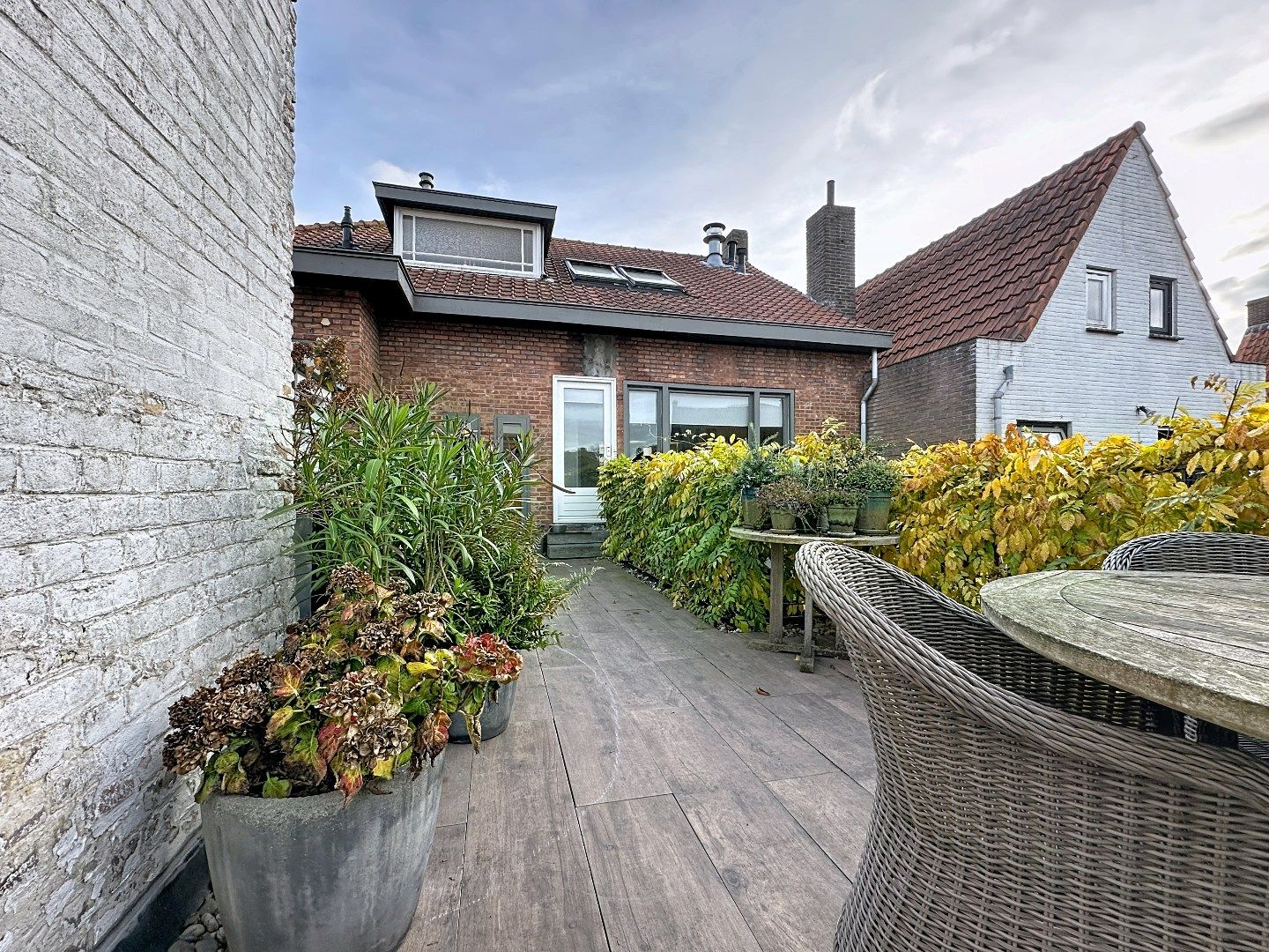 Veelzijdig pand in historisch IJzendijke foto 42