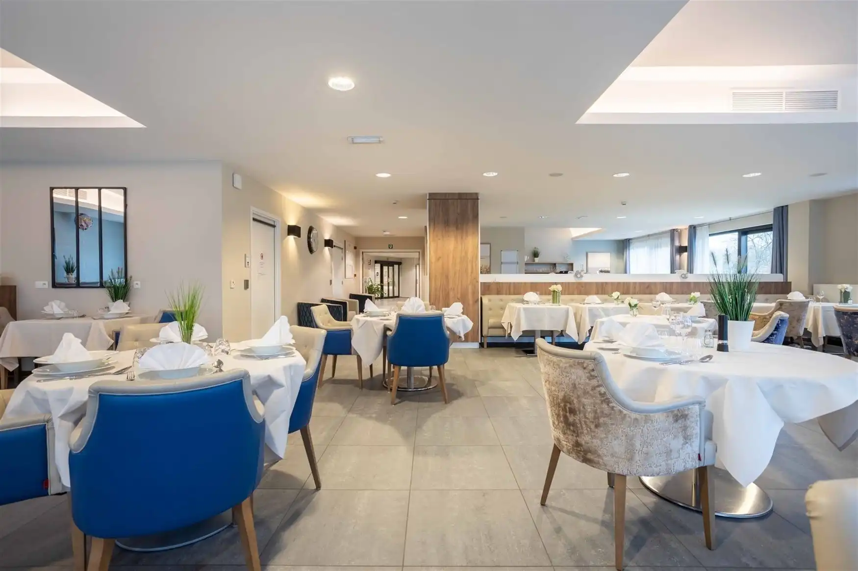 Lichtrijke assistentieflat (inclusief autoplaats) foto 18