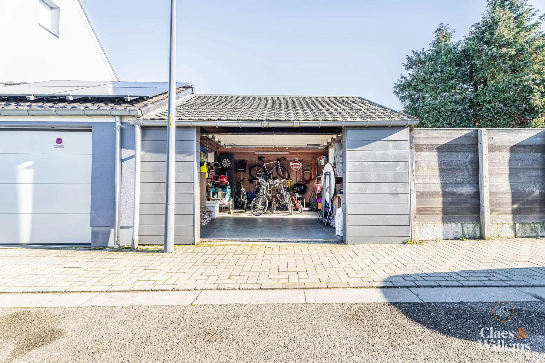 Instapklare, gerenoveerde woning met 4 kamers te Buizingen. foto 20