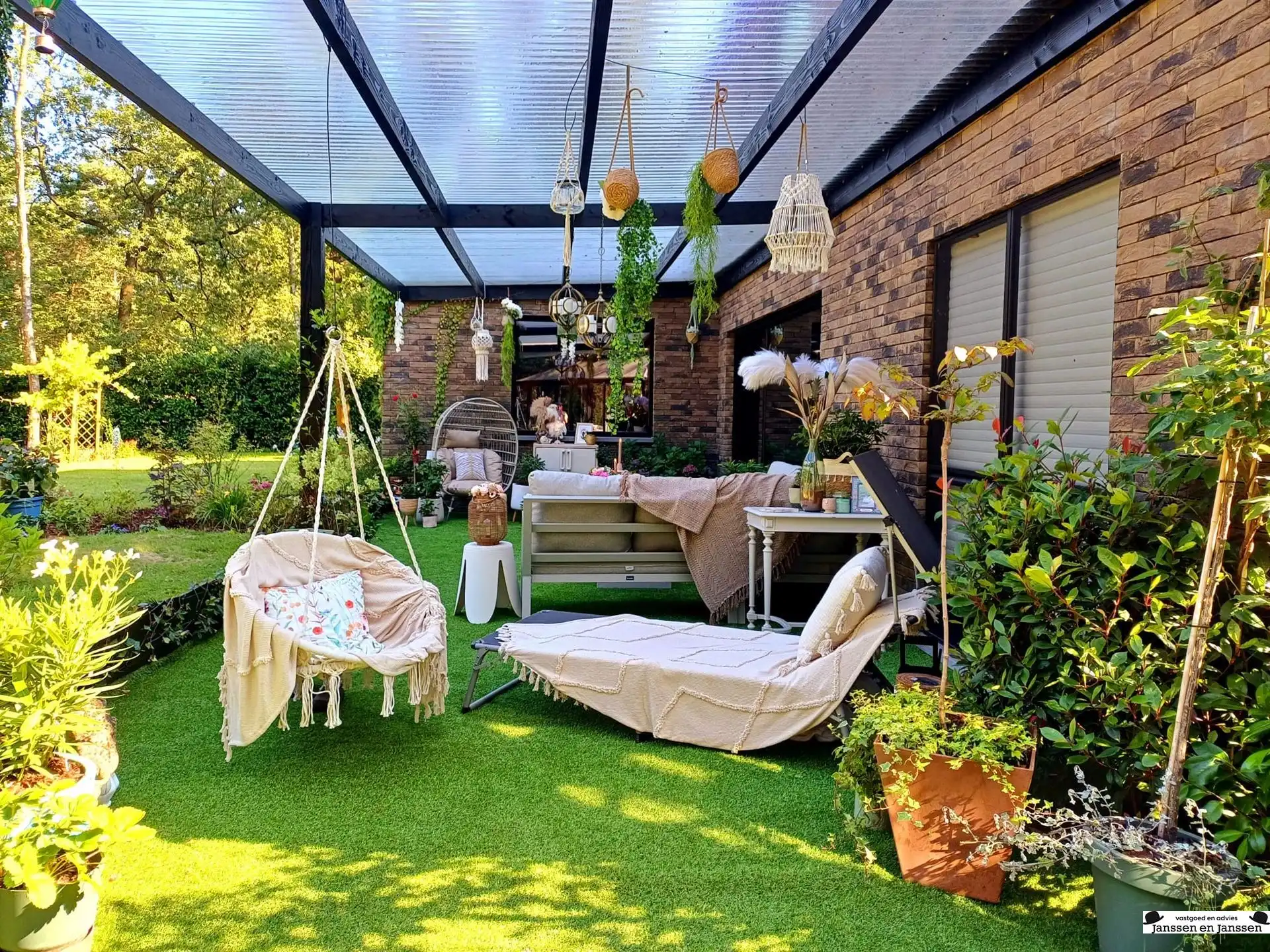 Zeldzame nieuwbouwwoning op een perceel van 40 are met imposante tuin in Kapellen  foto 30