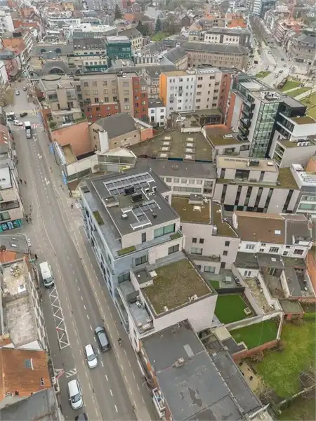 UNIEK CASCO HANDELSPAND VAN 196M² OP EEN TOPLOCATIE IN HASSELT foto 25