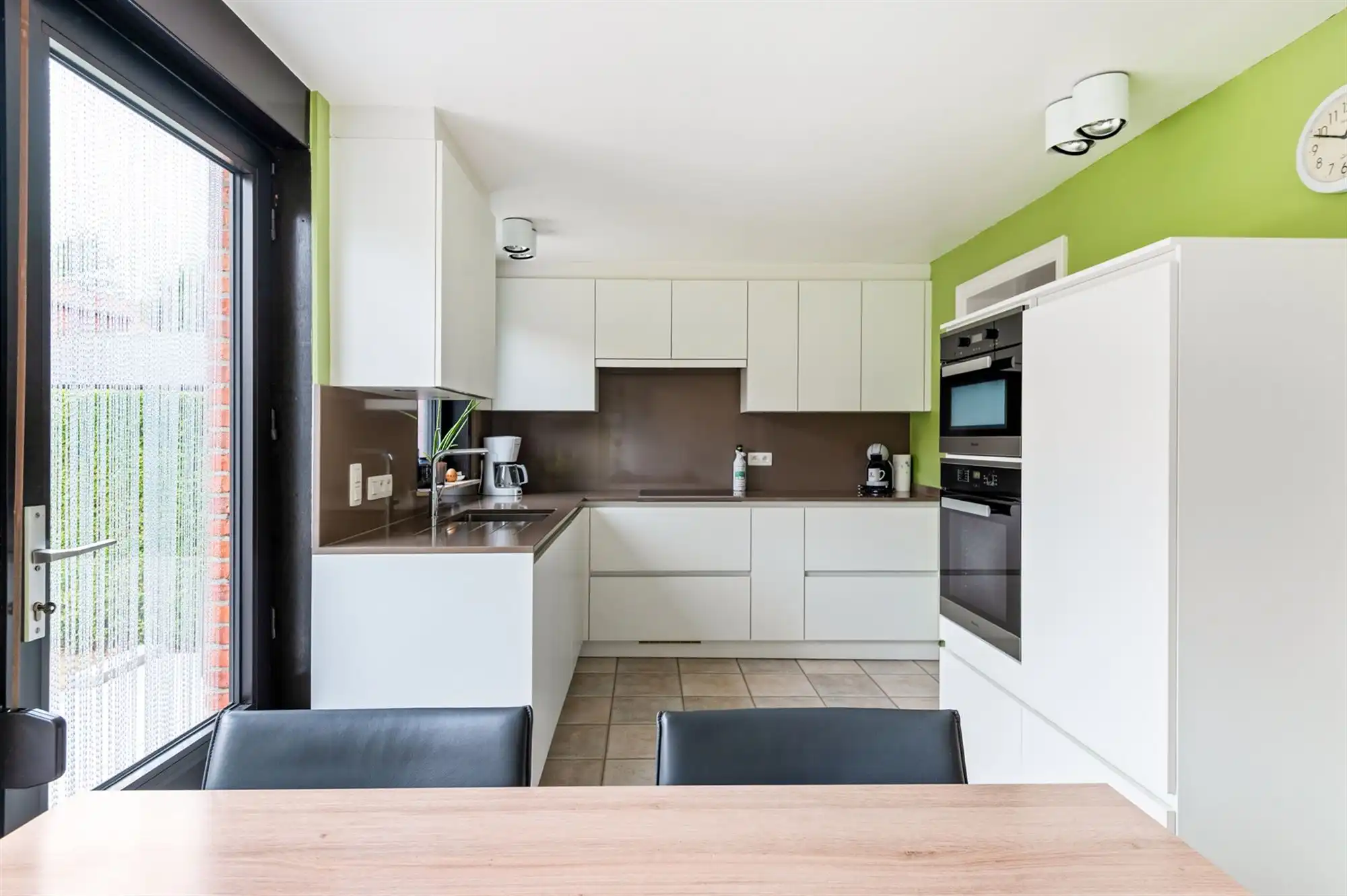 Zeer goed onderhouden woning op een A - locatie te Mechelen foto 7
