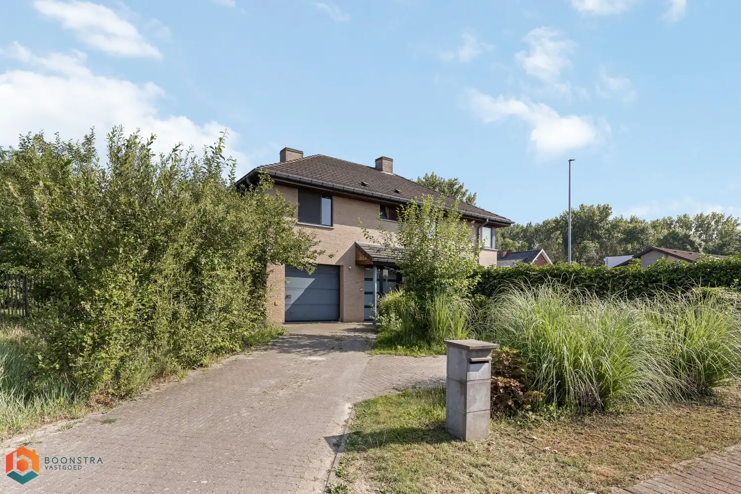 Villa met mogelijkheid tot 6 slpkrs op 893 m² te Boortmeerbeek foto {{pictureIndex}}