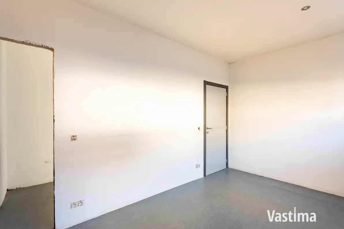 Recente stadswoning met tuin en 2 slaapkamers foto 13