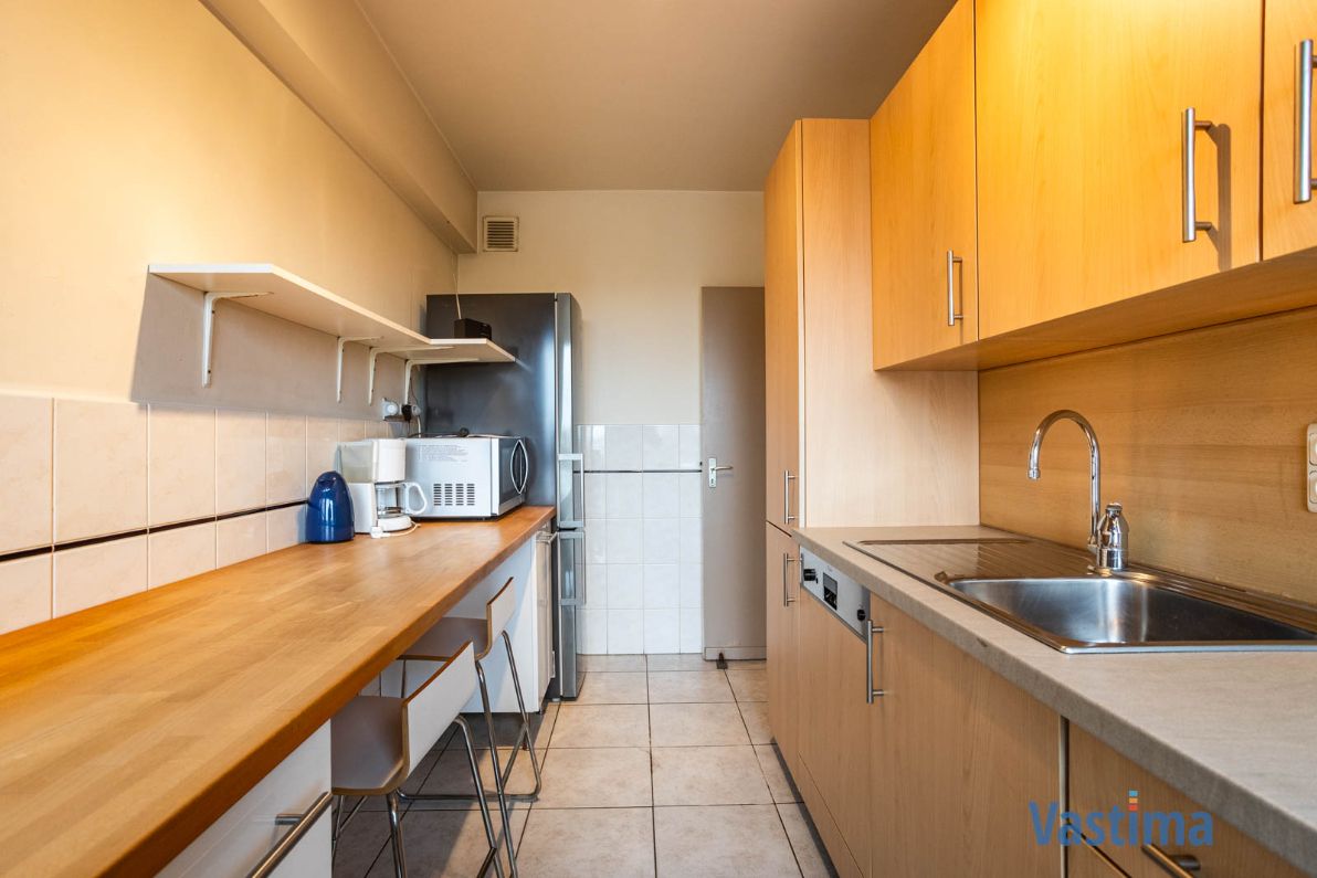 Instapklaar appartement met 2 slaapkamers en terras foto 5