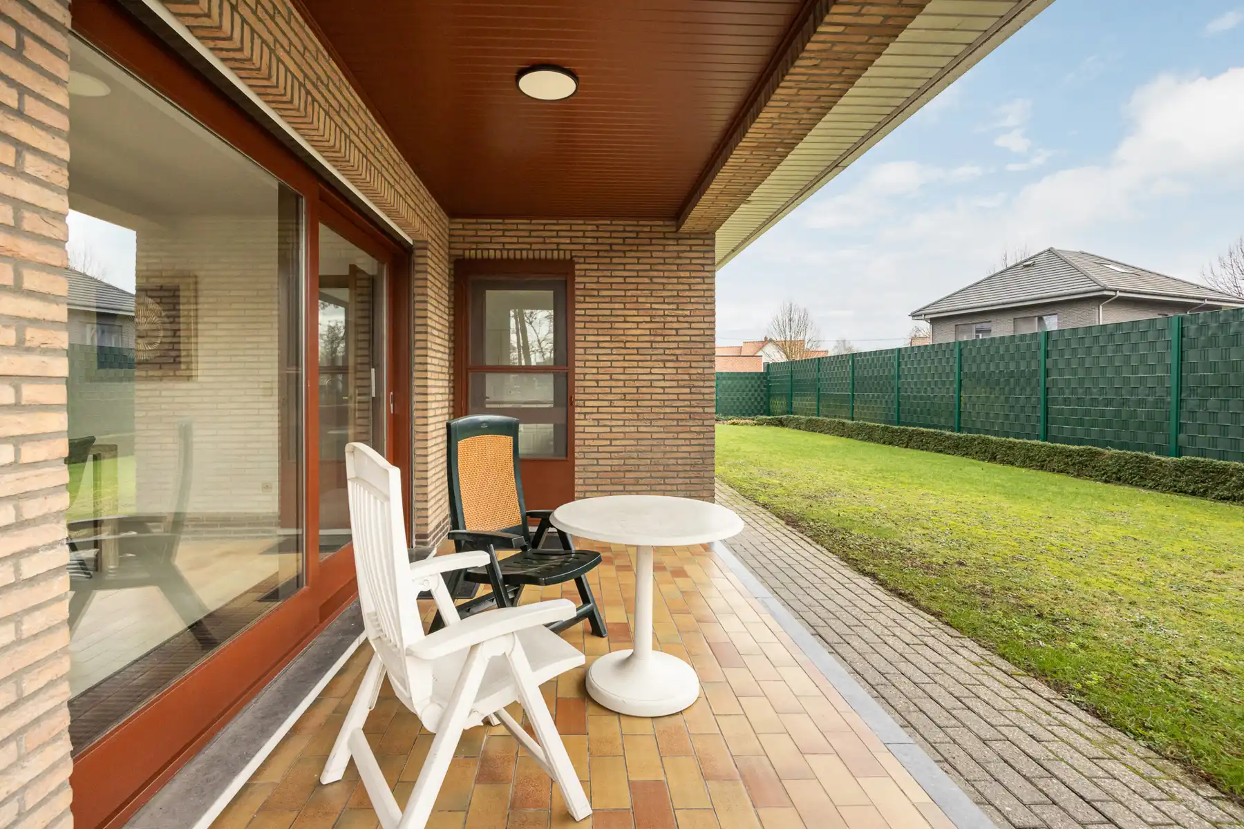 Verrassend ruime woning met 6 slaapkamers en 2 badkamers foto 28