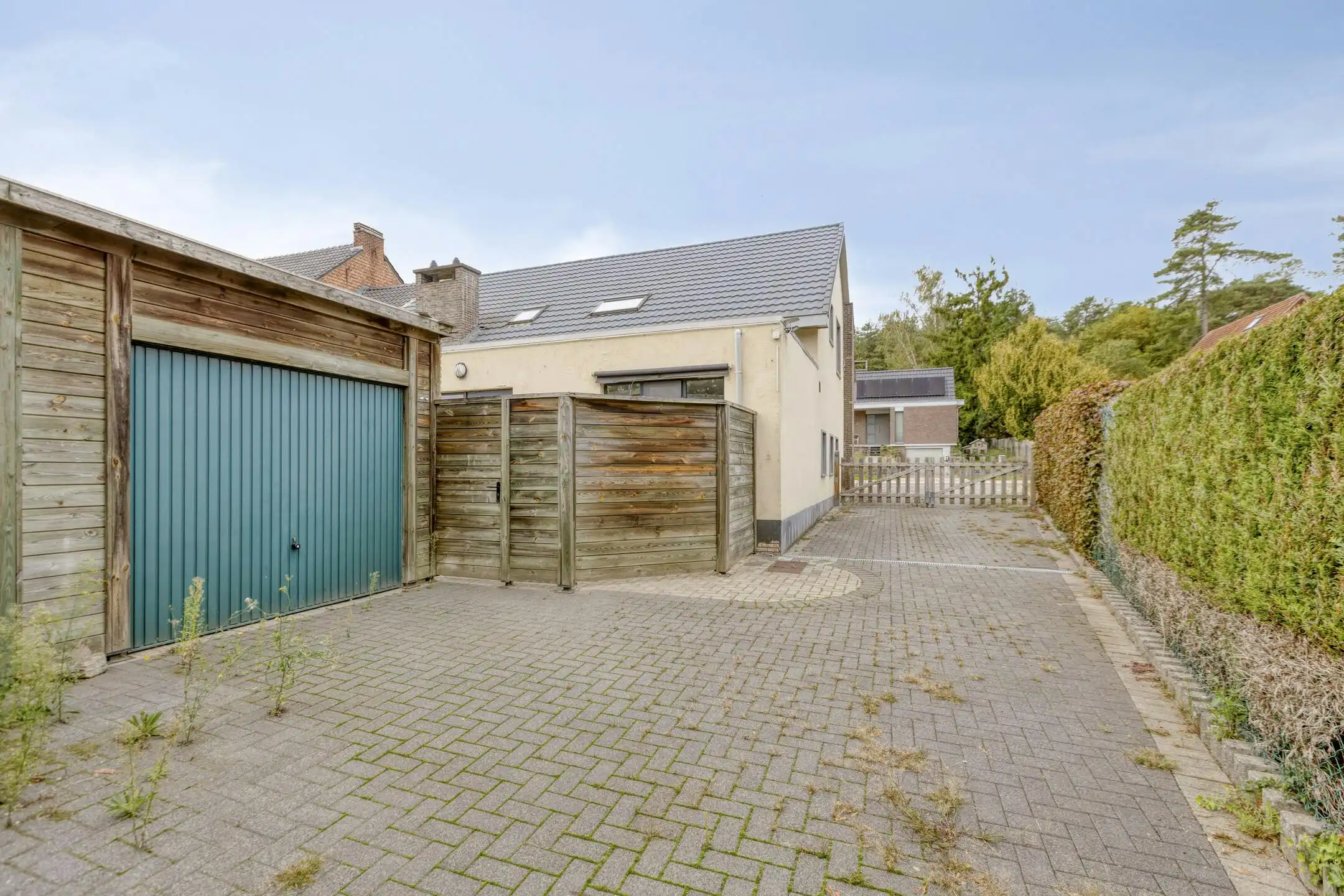 Opbrengsteigendom met 2 appartementen en hangaar te Lummen foto 47