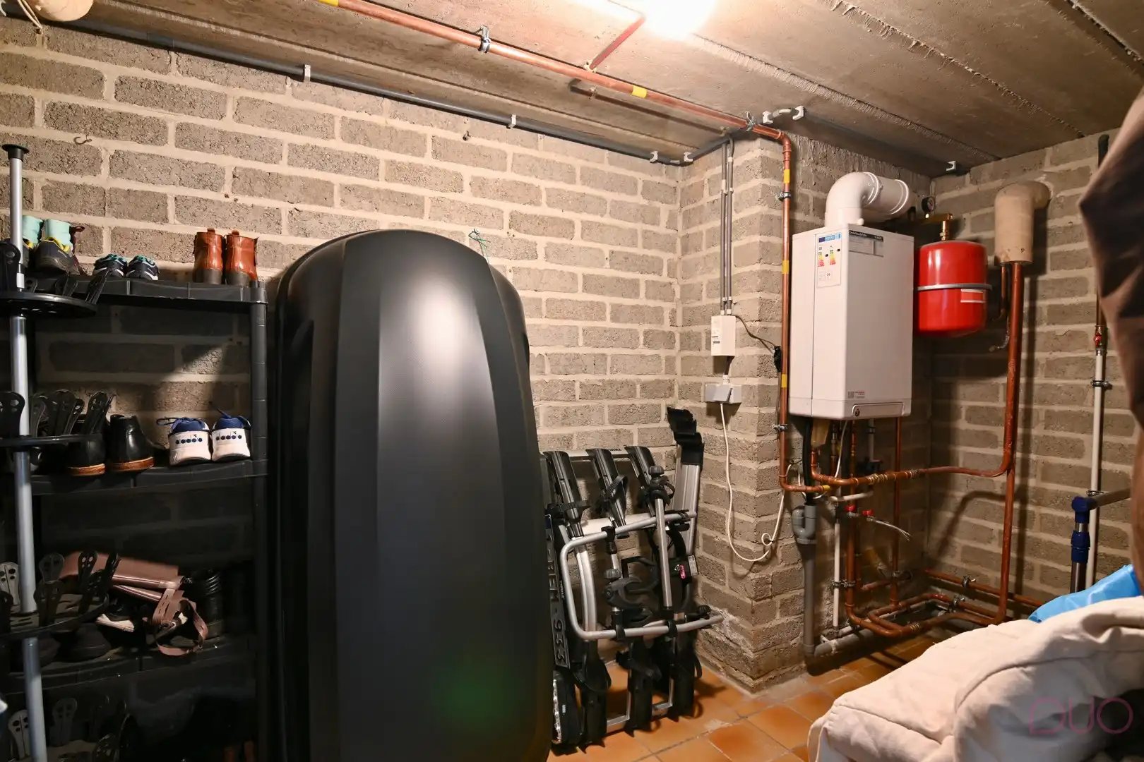 Gerenoveerd halfopen bebouwing op een prachtig perceel van 1h39a60ca inclusief weilanden foto 38