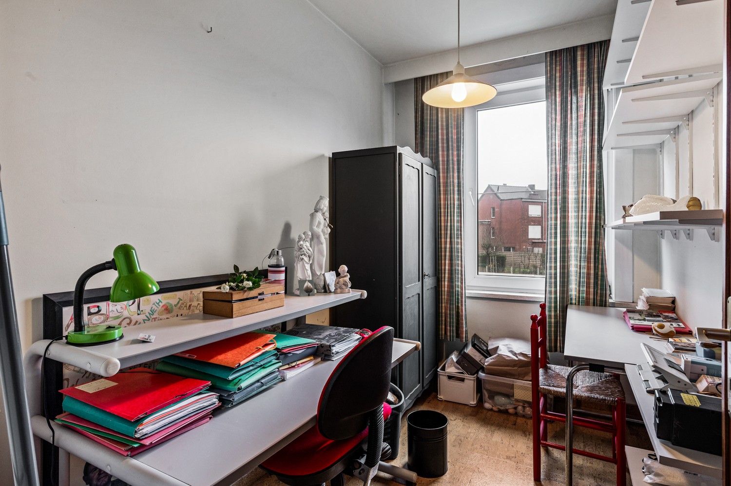 Ruime halfopen bebouwing met garages op uitstekende ligging foto 18