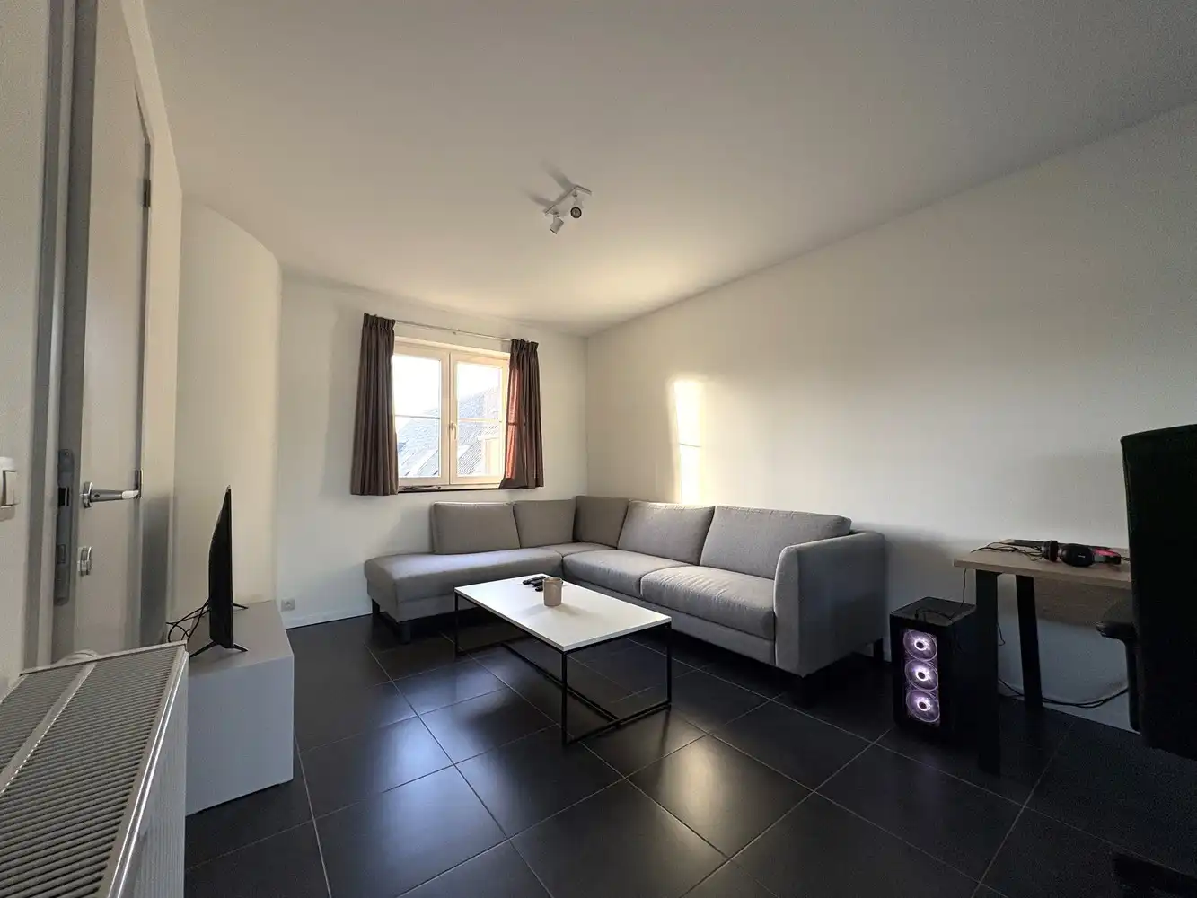 Lichtrijk duplex appartement (3 slpks).+ zonnig  terras foto 2