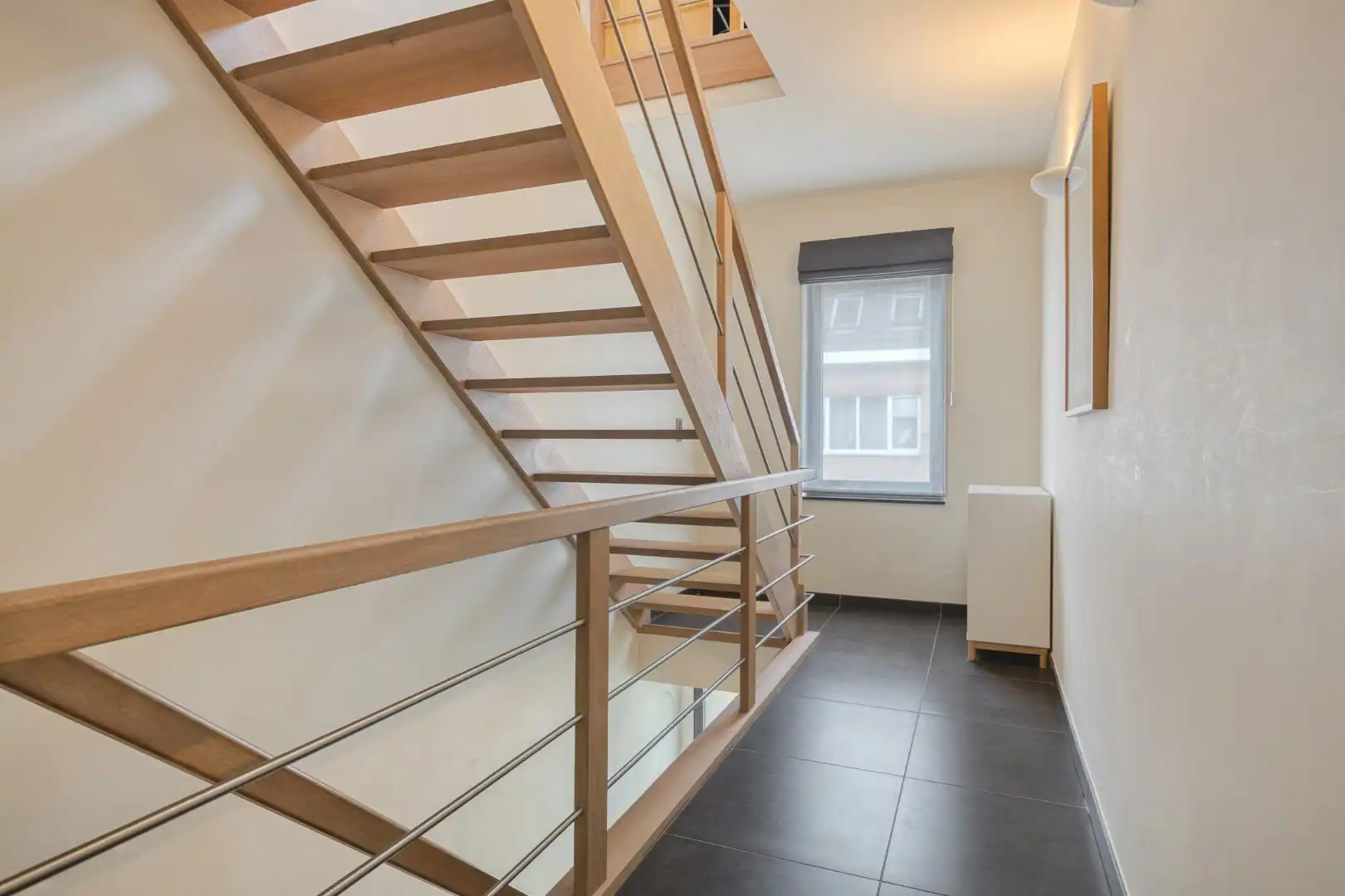 Instapklare bel-etagewoning met dubbele garage en tuin in het centrum van Retie foto 17