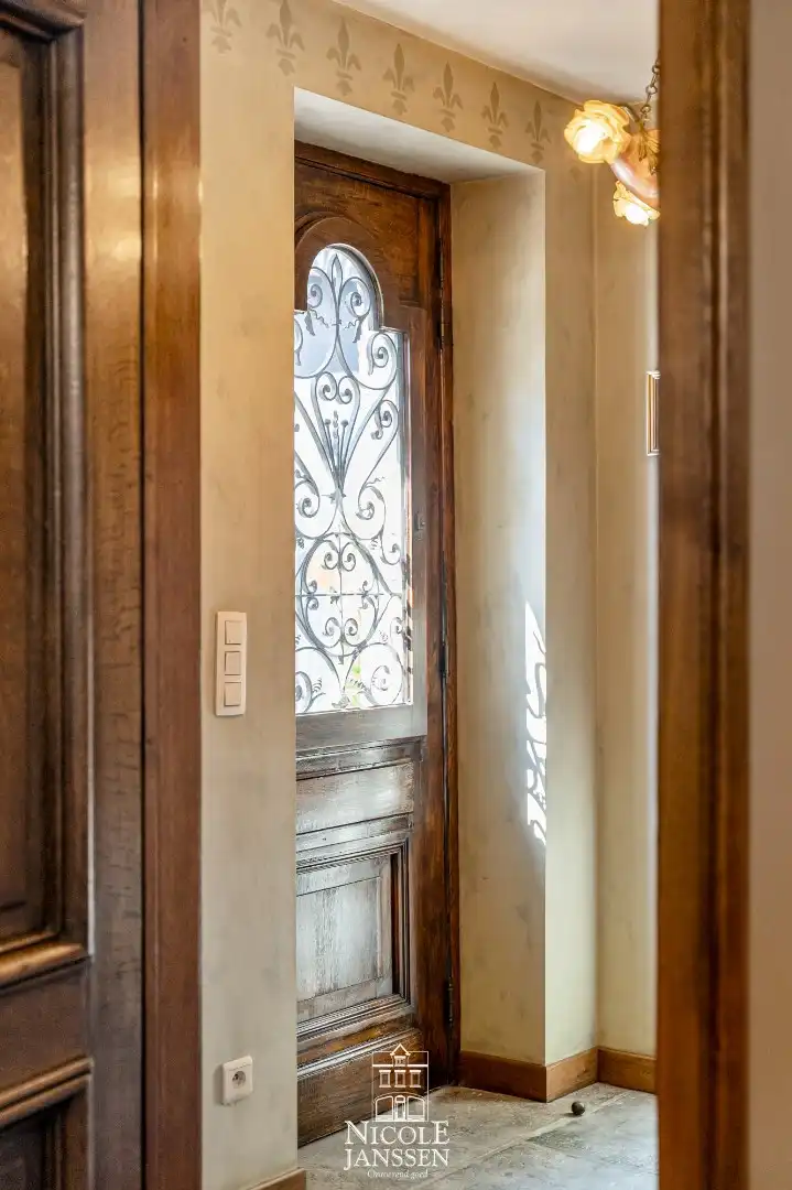 Gerenoveerde vierkantshoeve foto 7