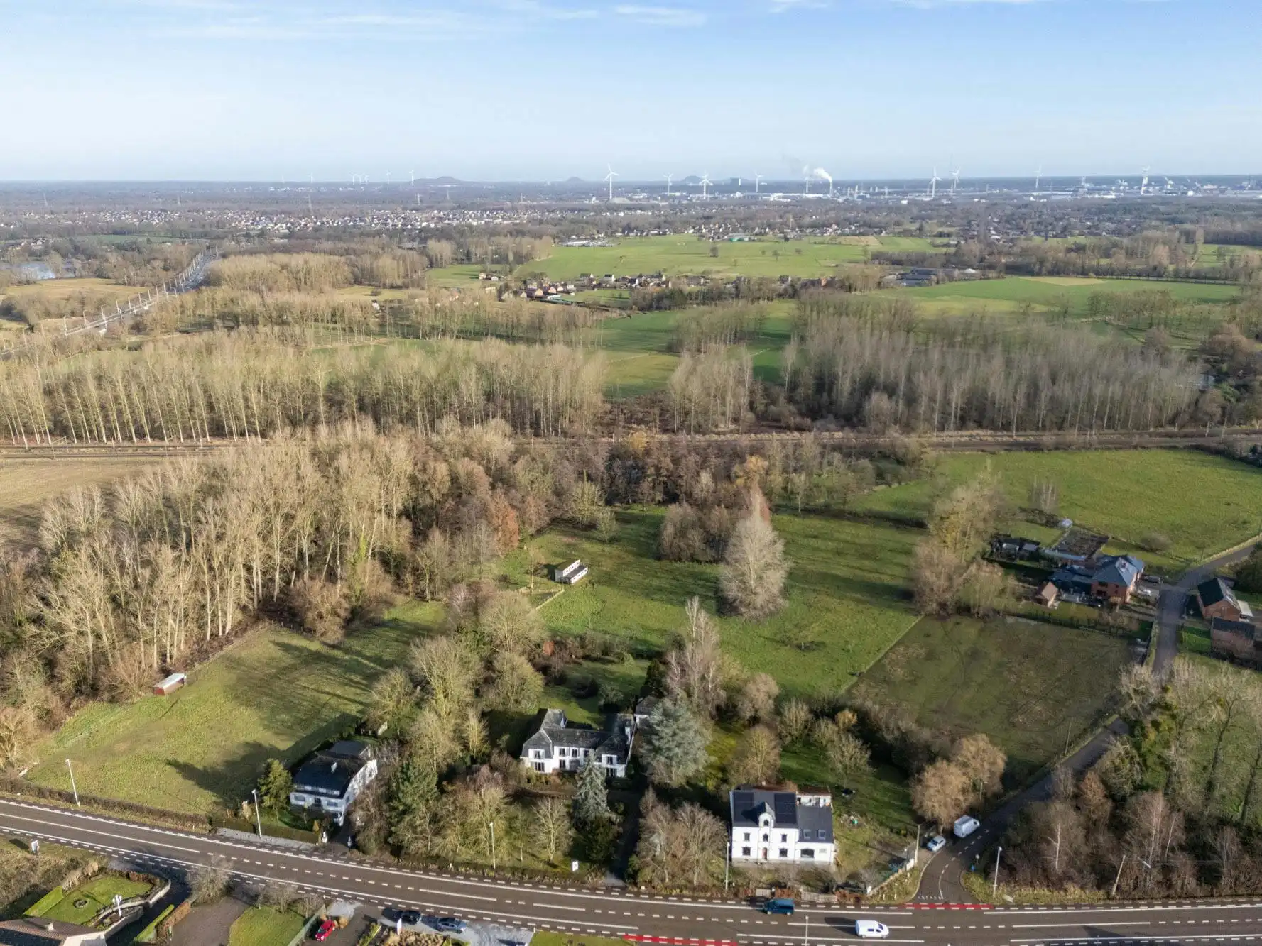 Karaktervolle architectenvilla op uitzonderlijk domein in Diepenbeek foto 24
