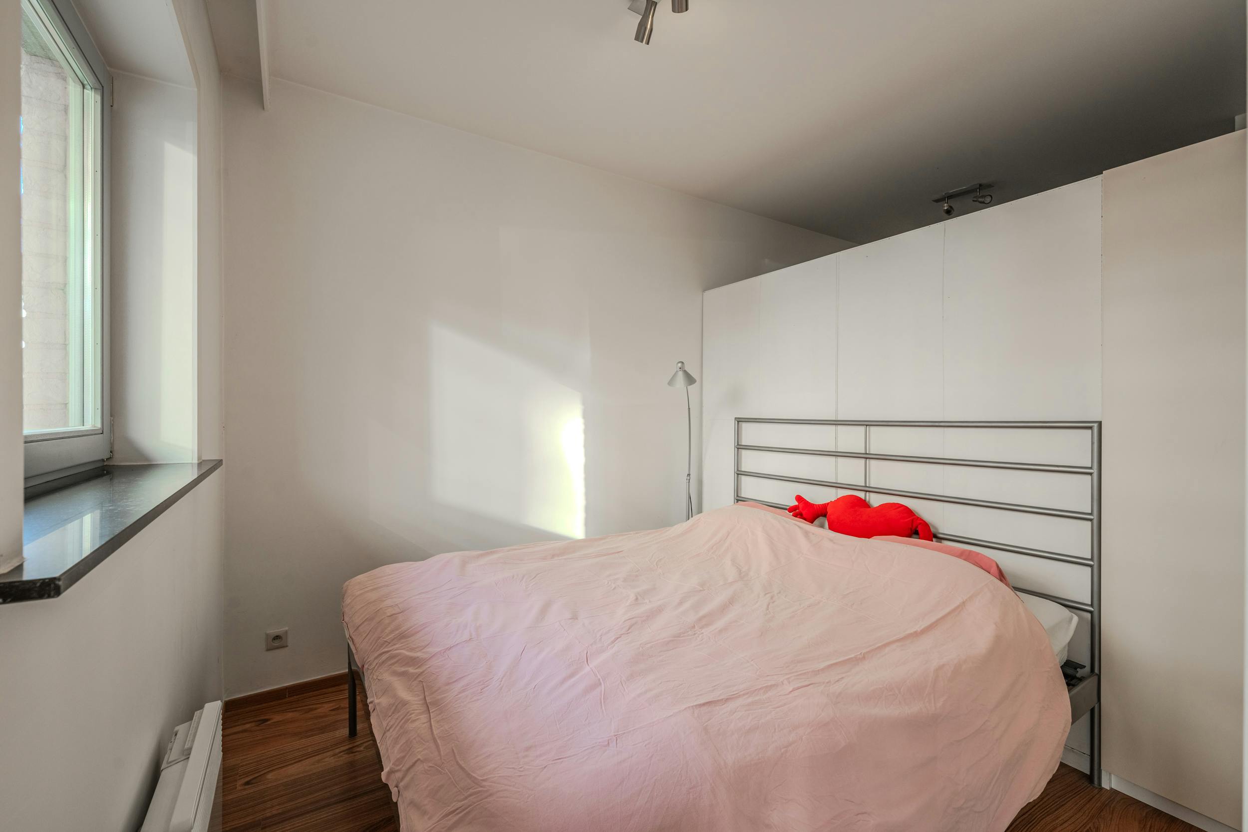 Instapklaar gelijkvloersappartement met één slaapkamer. foto 9