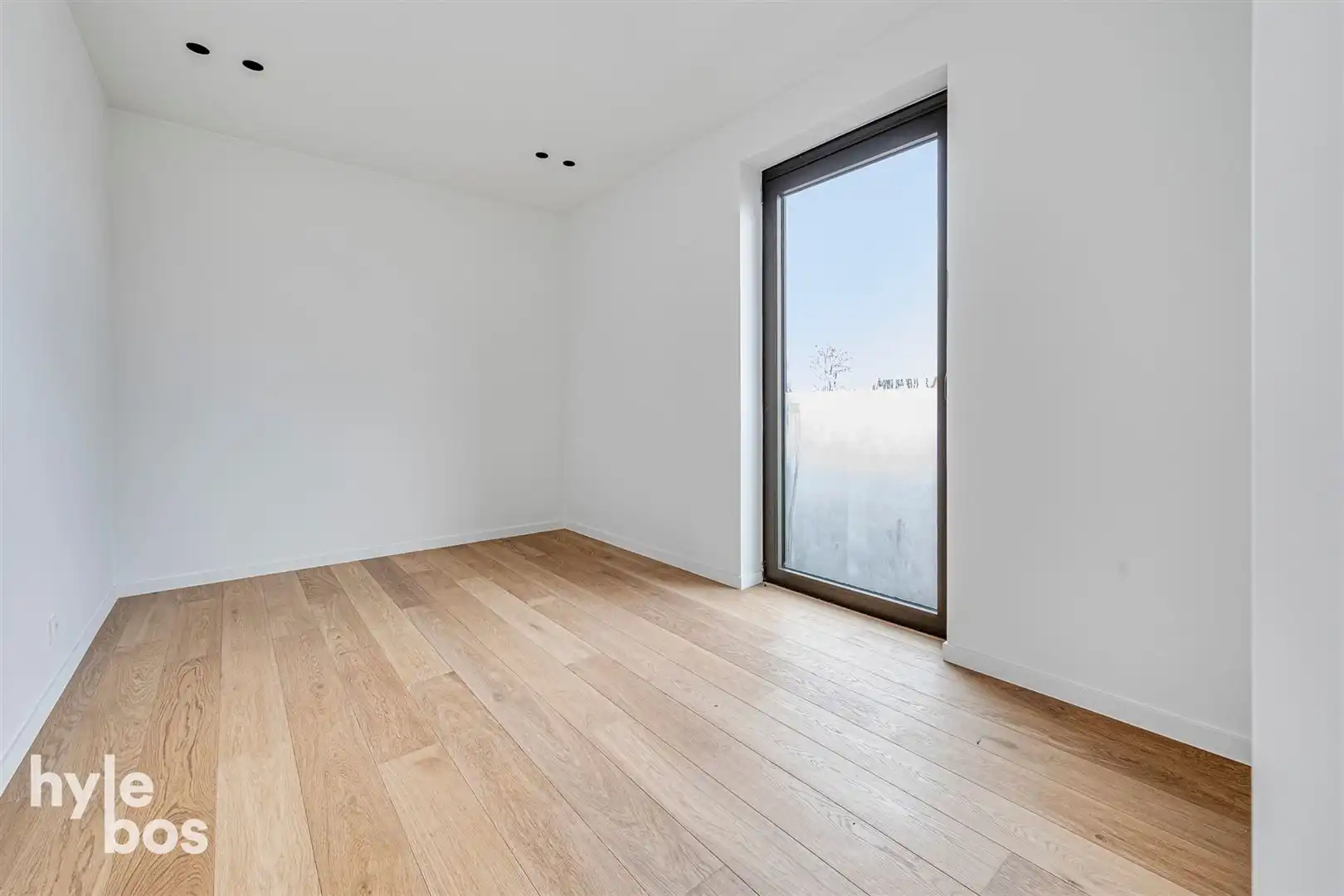 Luxueus energiezuinig penthouse met dakterras in centrum foto 20