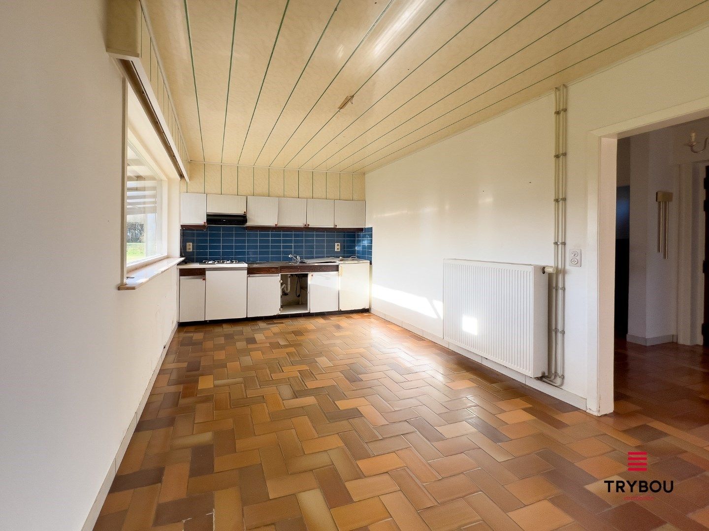 Te renoveren woning met bijgebouw op ruime perceel van 1273m² foto 9