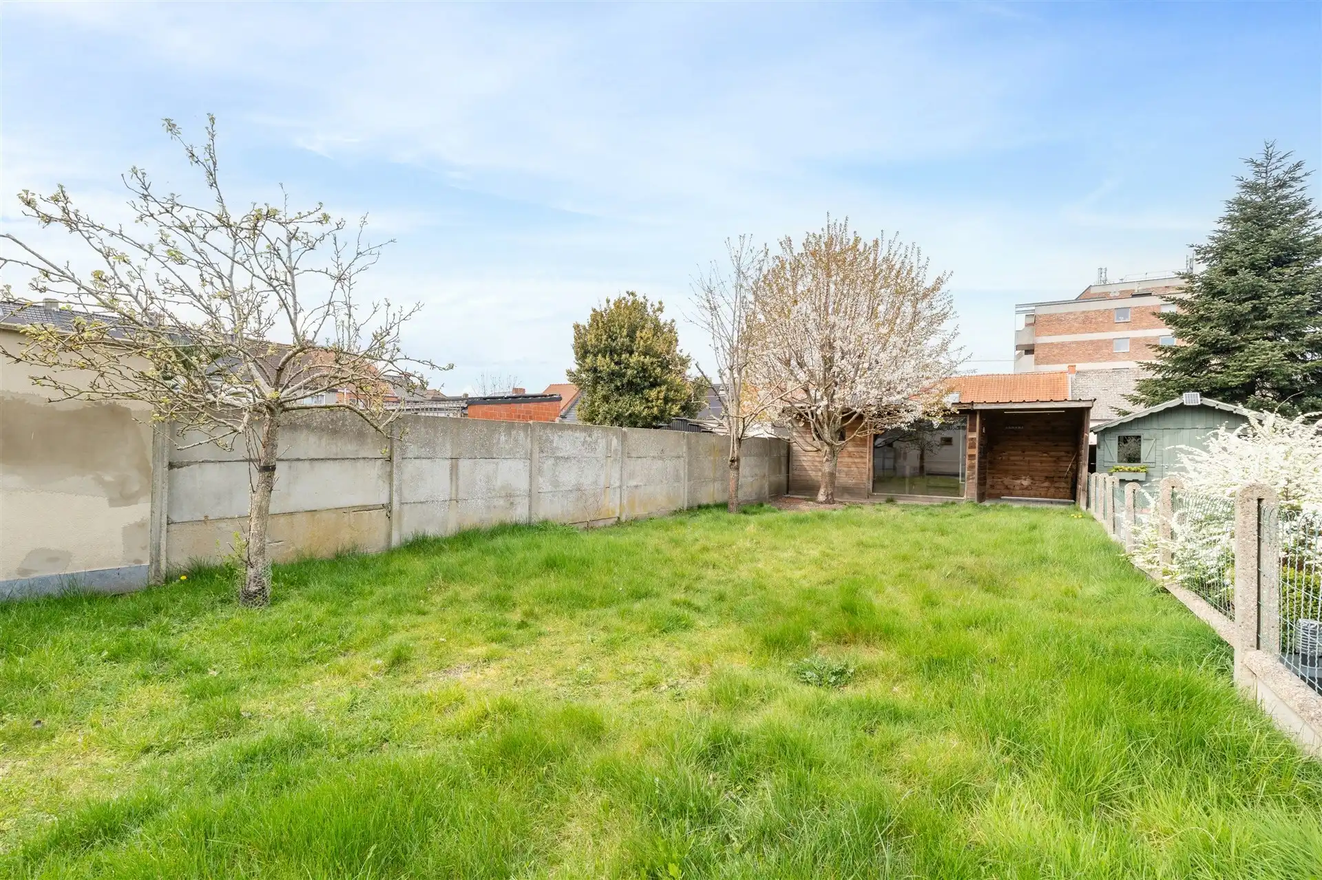 Instapklare, energiezuinige woning met tuin in Wetteren foto 18
