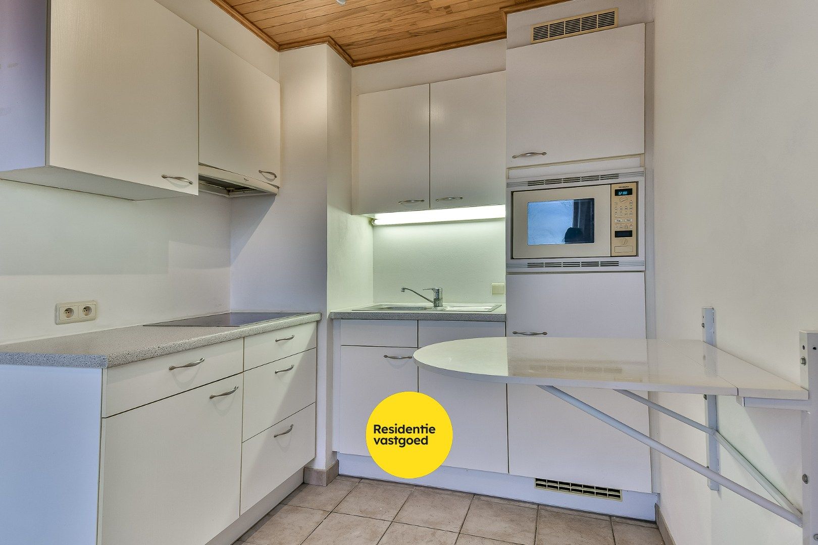 Rustig gelegen 1-slaapkamer appartement in Westkerke met garage foto 3