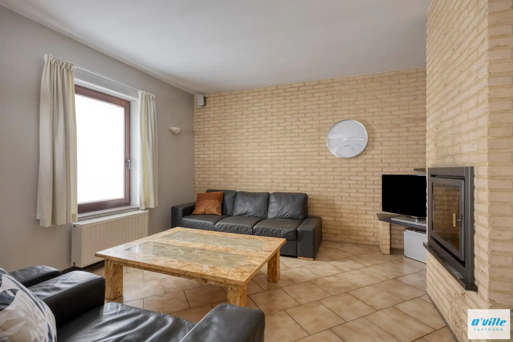 Grote woning met veel uitbreidingsmogelijkheden foto 3