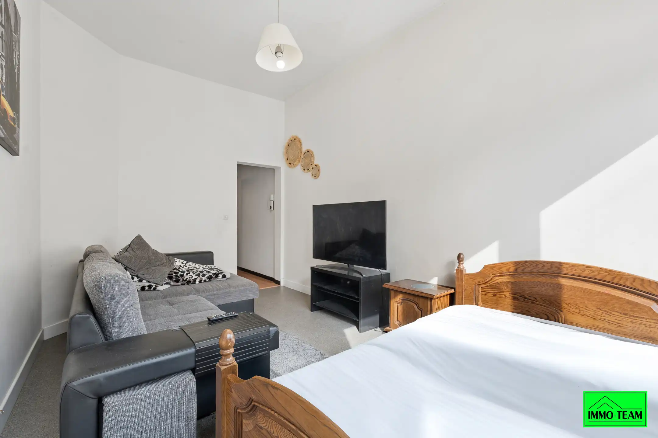 Gelijkvloerse studio foto 5