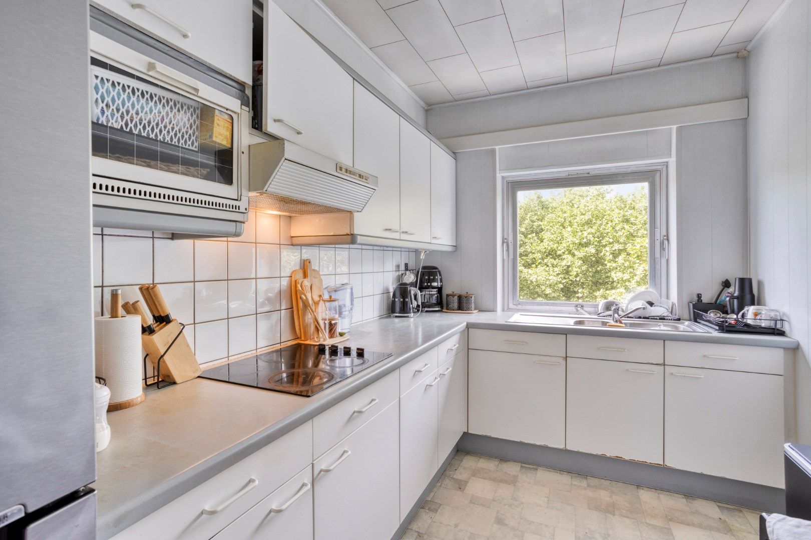 Comfortabel 2 slpk-appartement met autostnplts en berging foto 9